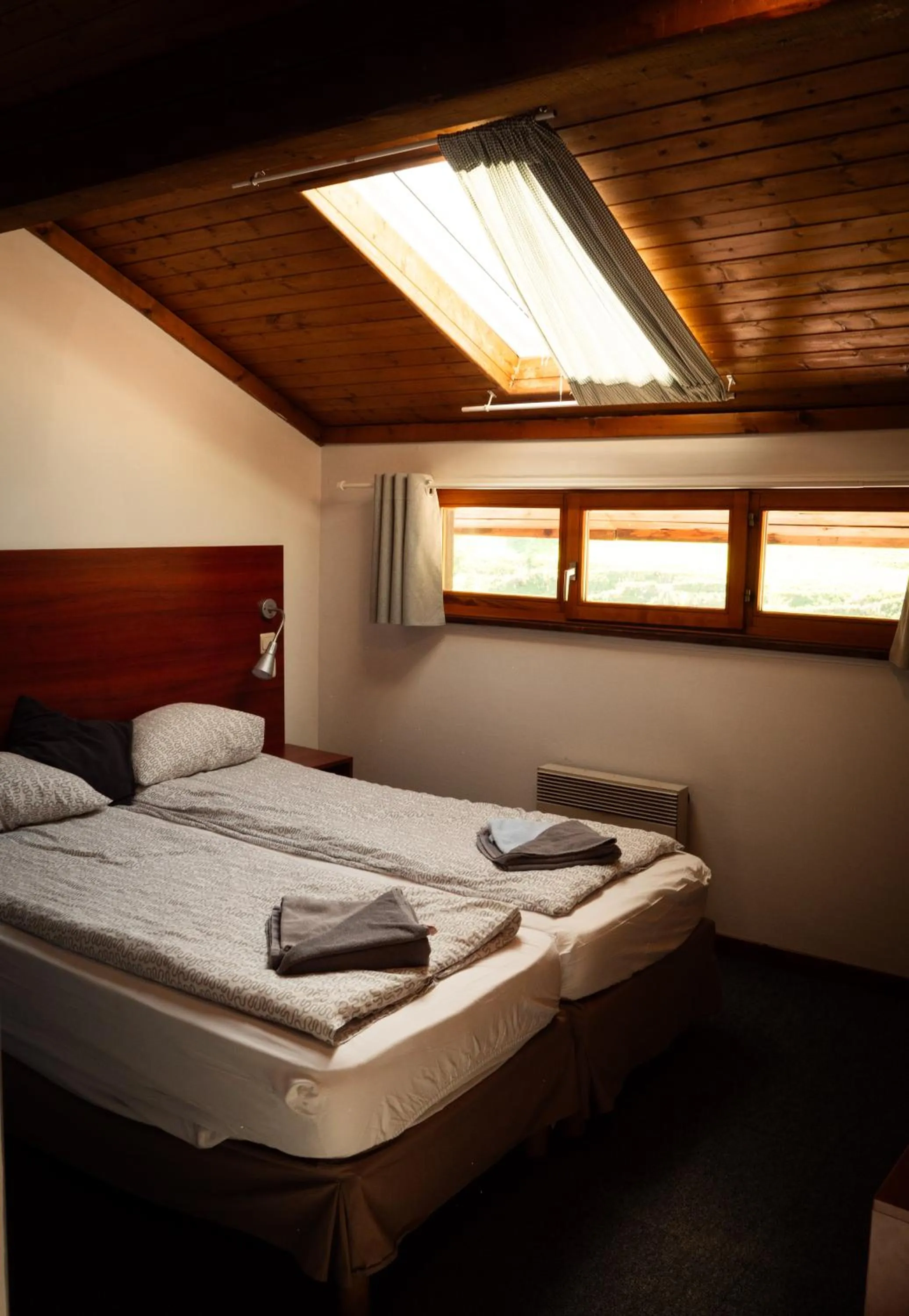 Bed in Hotel Chalet du Crey