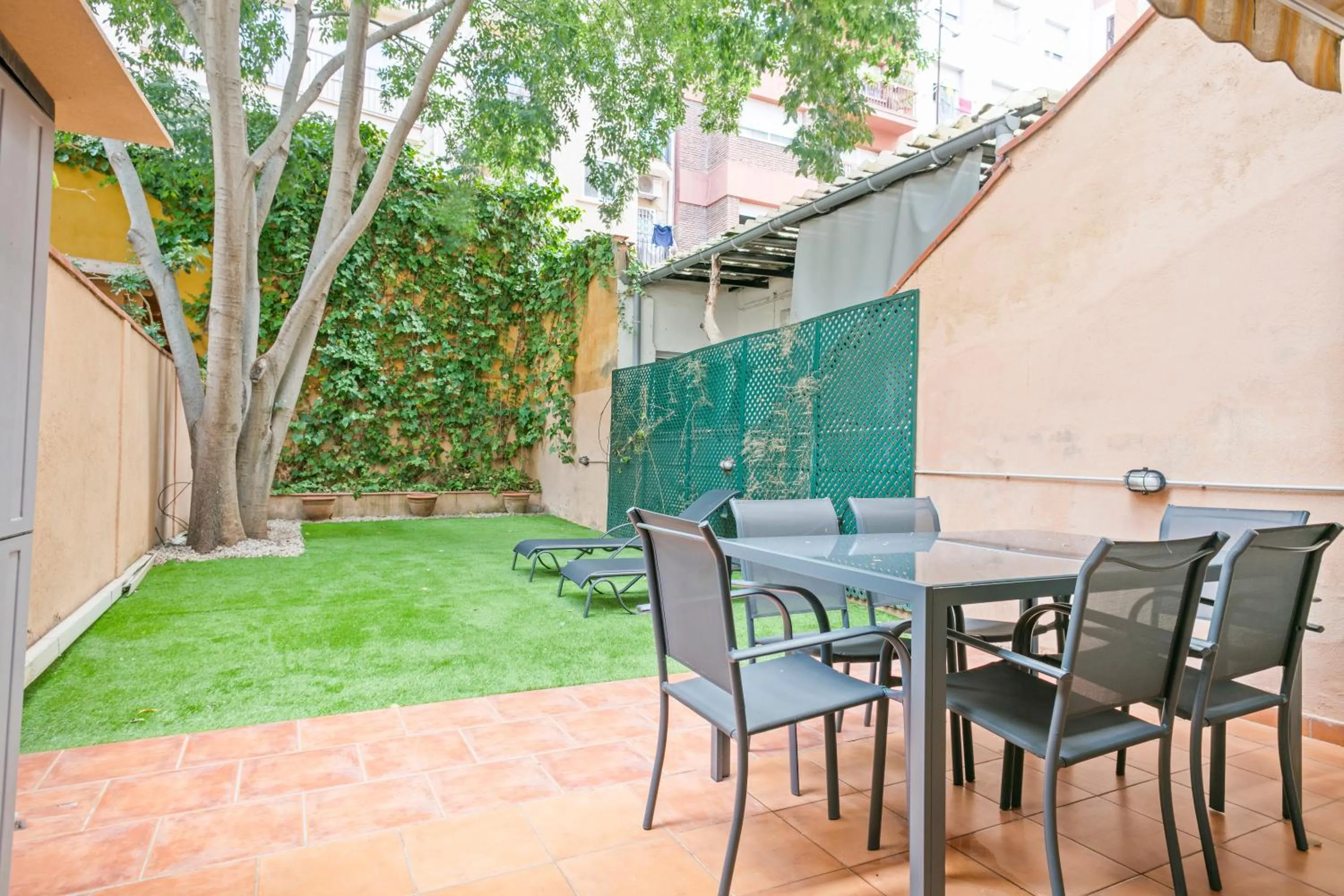 Garden in Alcam Loft Grassot