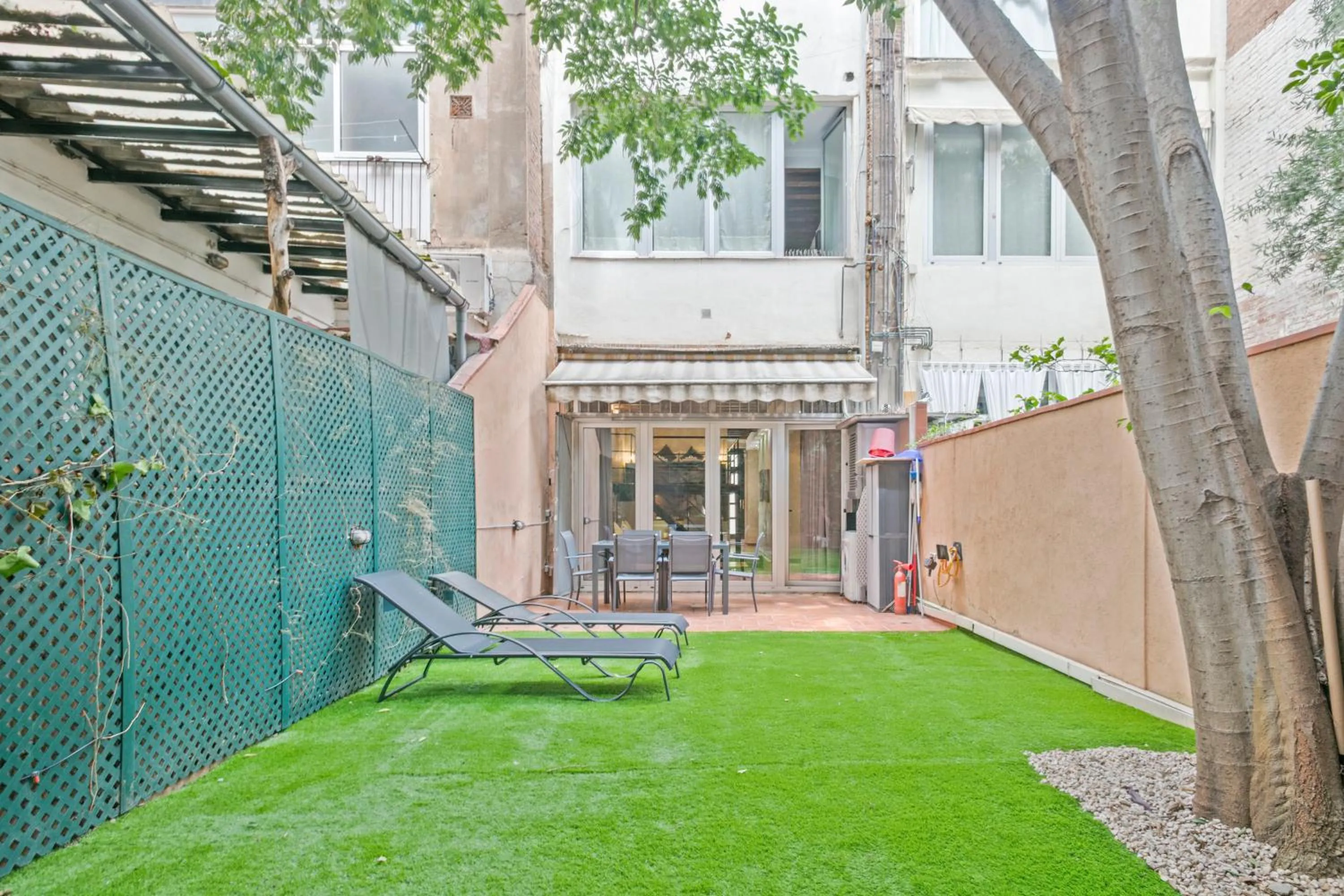 Garden in Alcam Loft Grassot