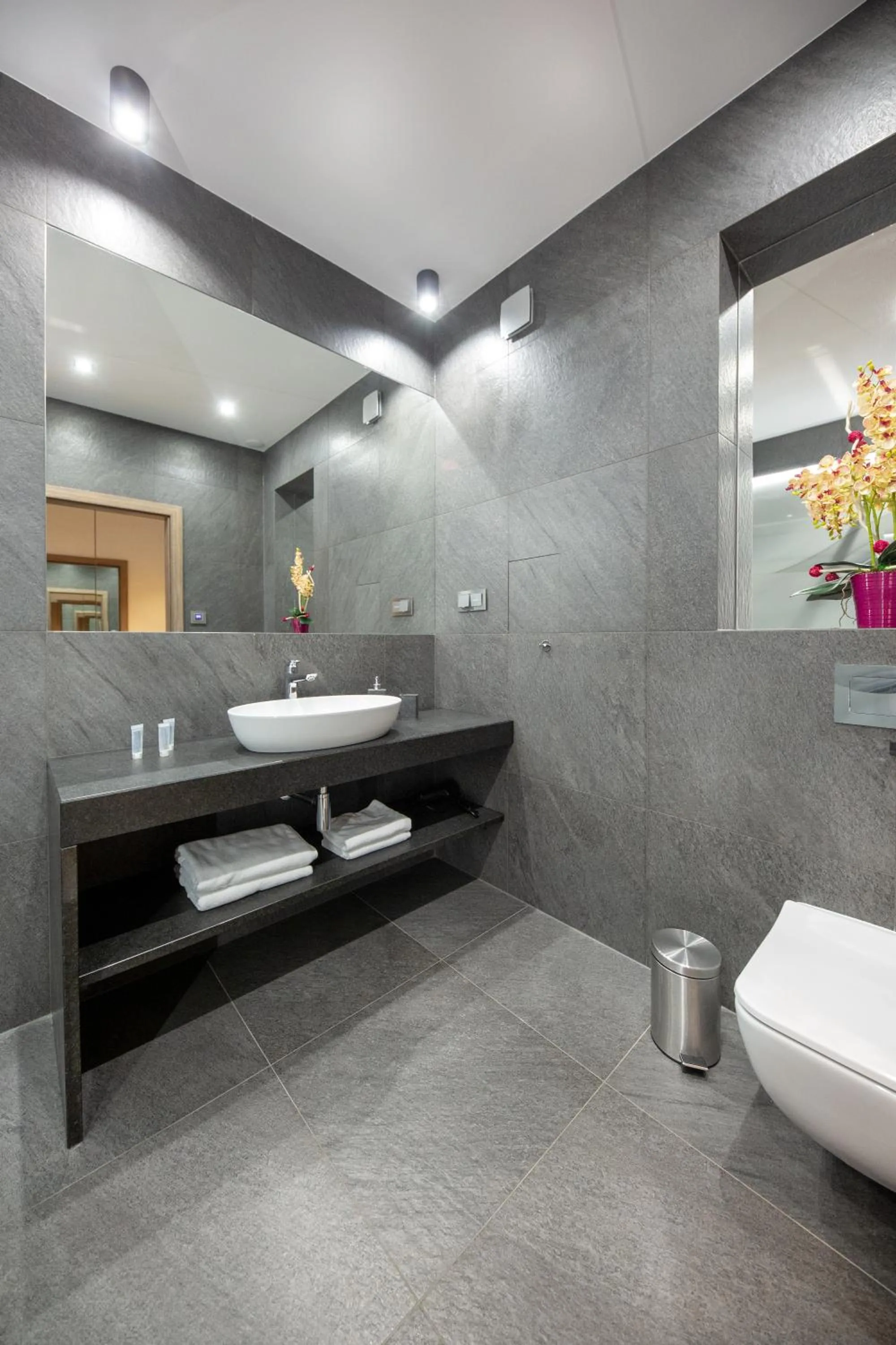 Bathroom in Aparthotel New Lux