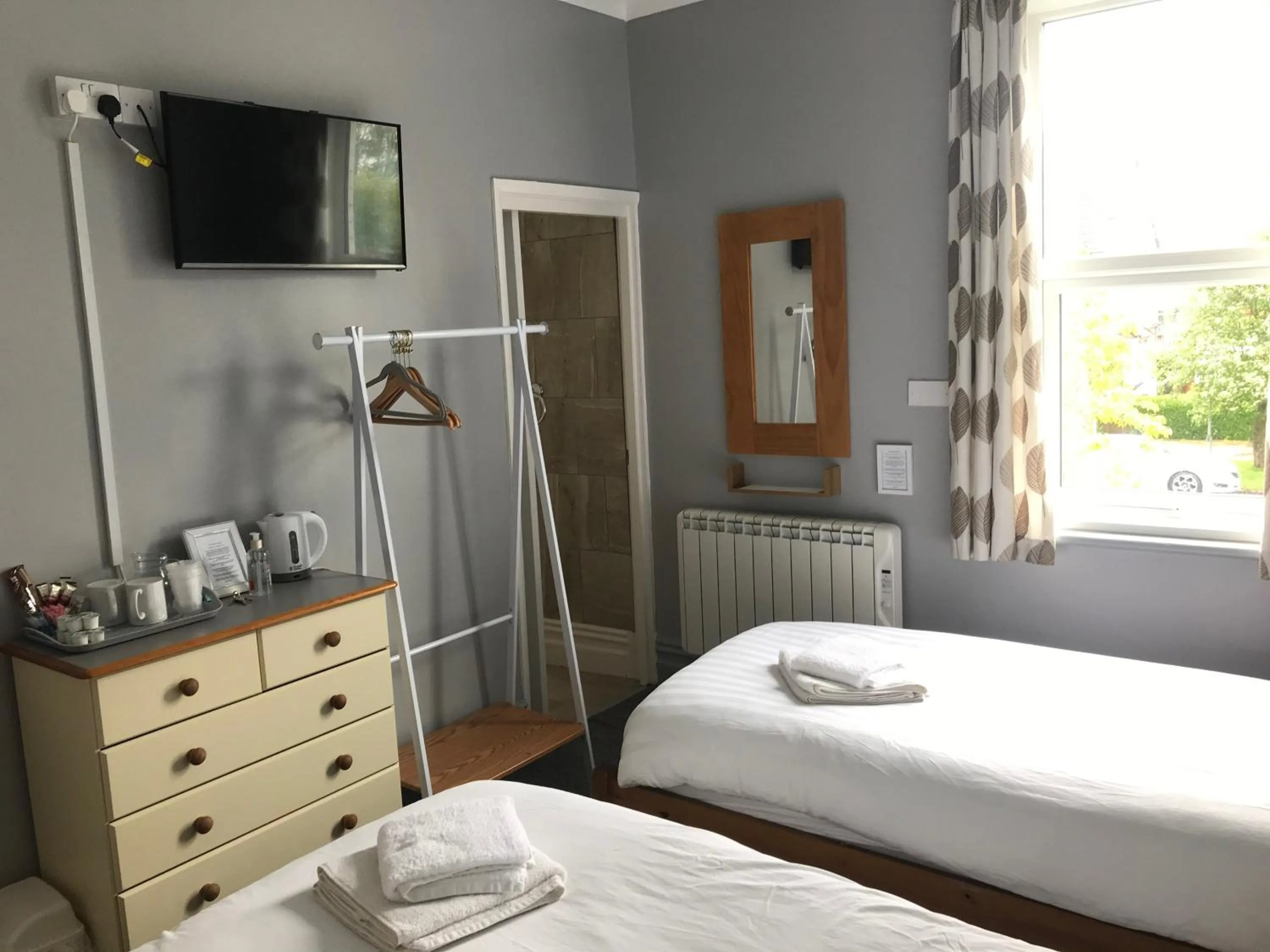 Bedroom, Bed in The Craigside