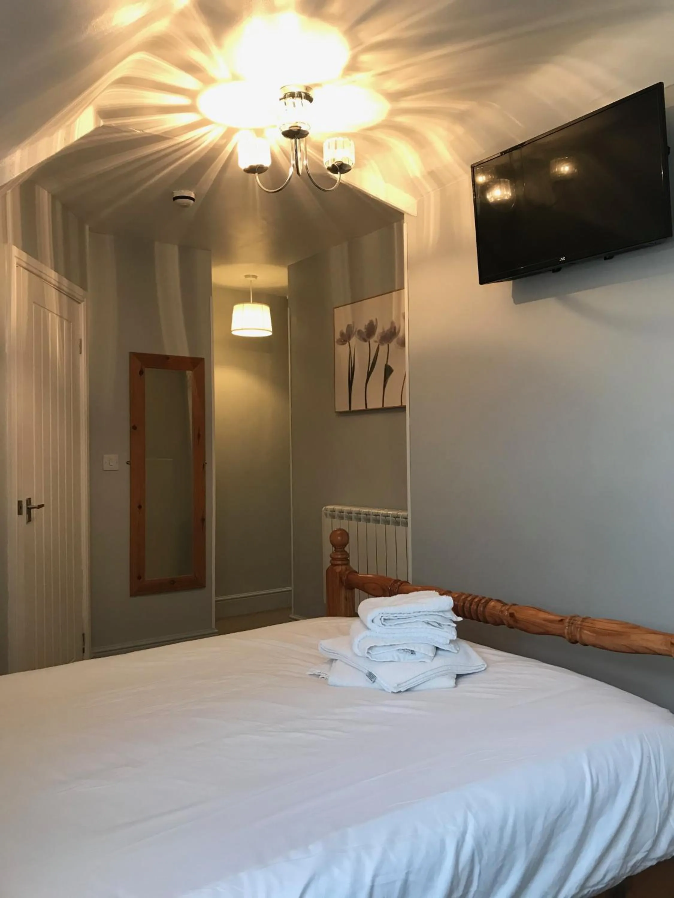 Bedroom, Bed in The Craigside