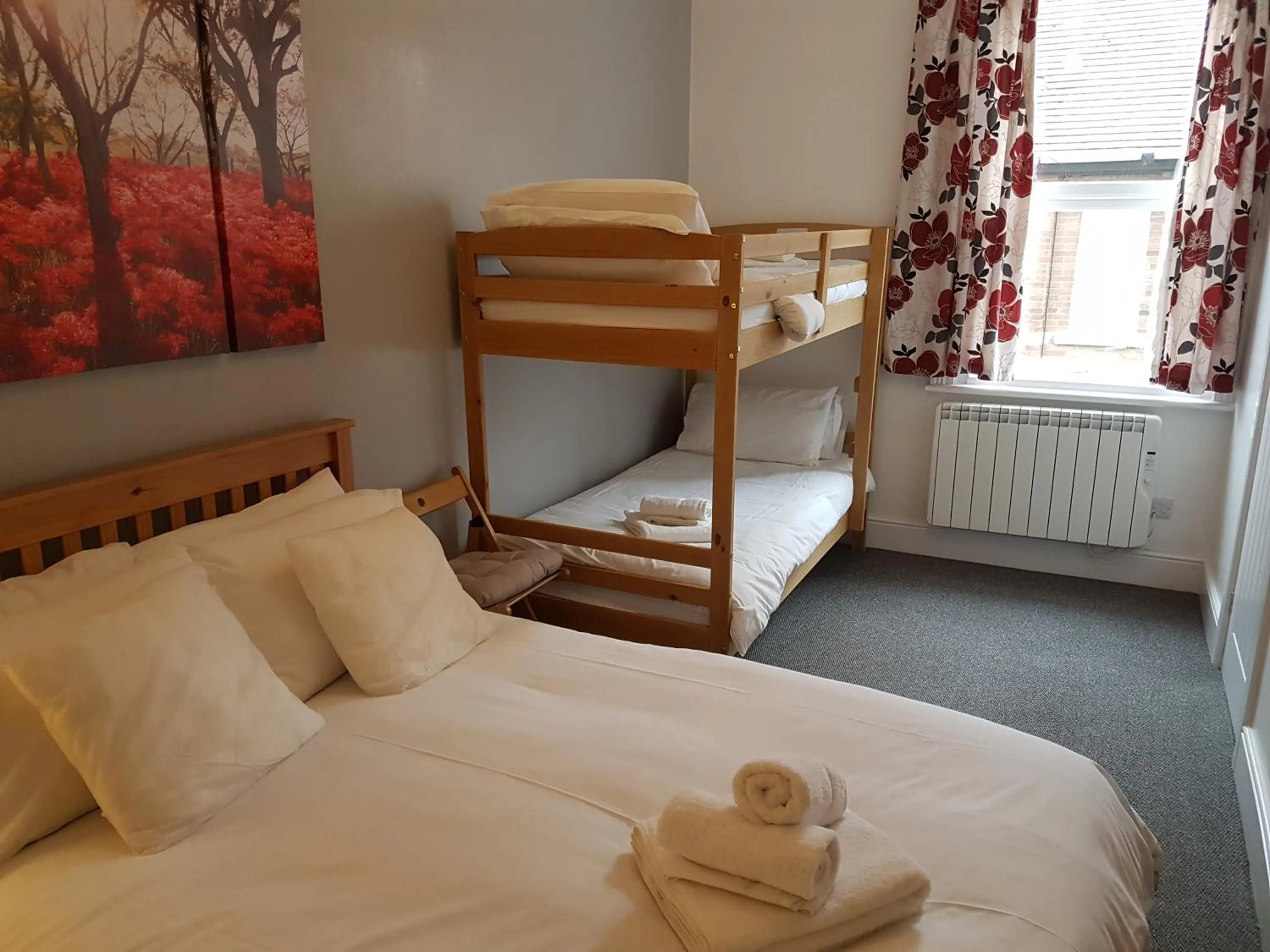 Bedroom, Bed in The Craigside