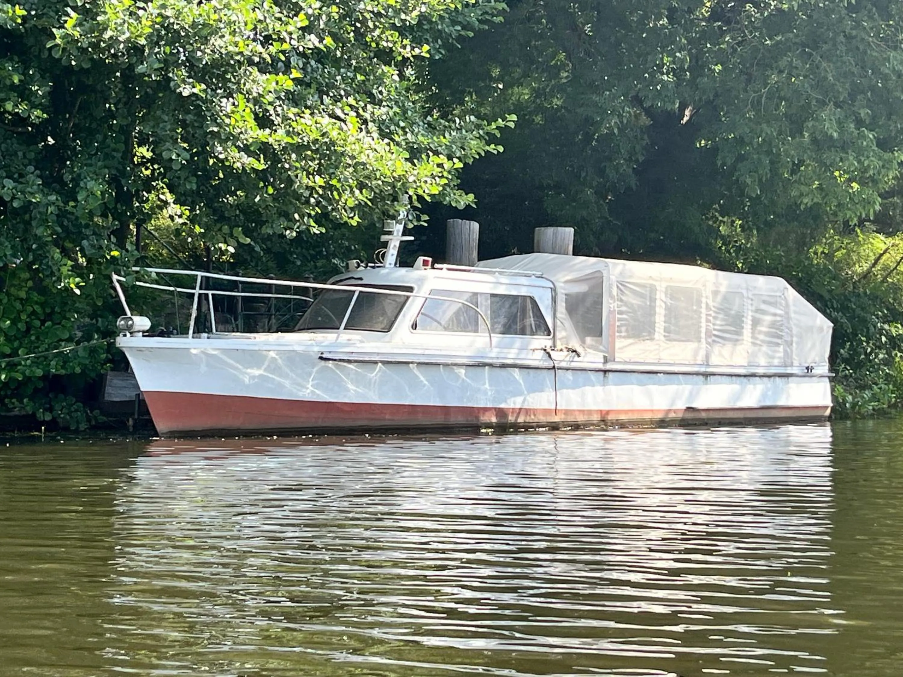 Lake view in Riverside Inn