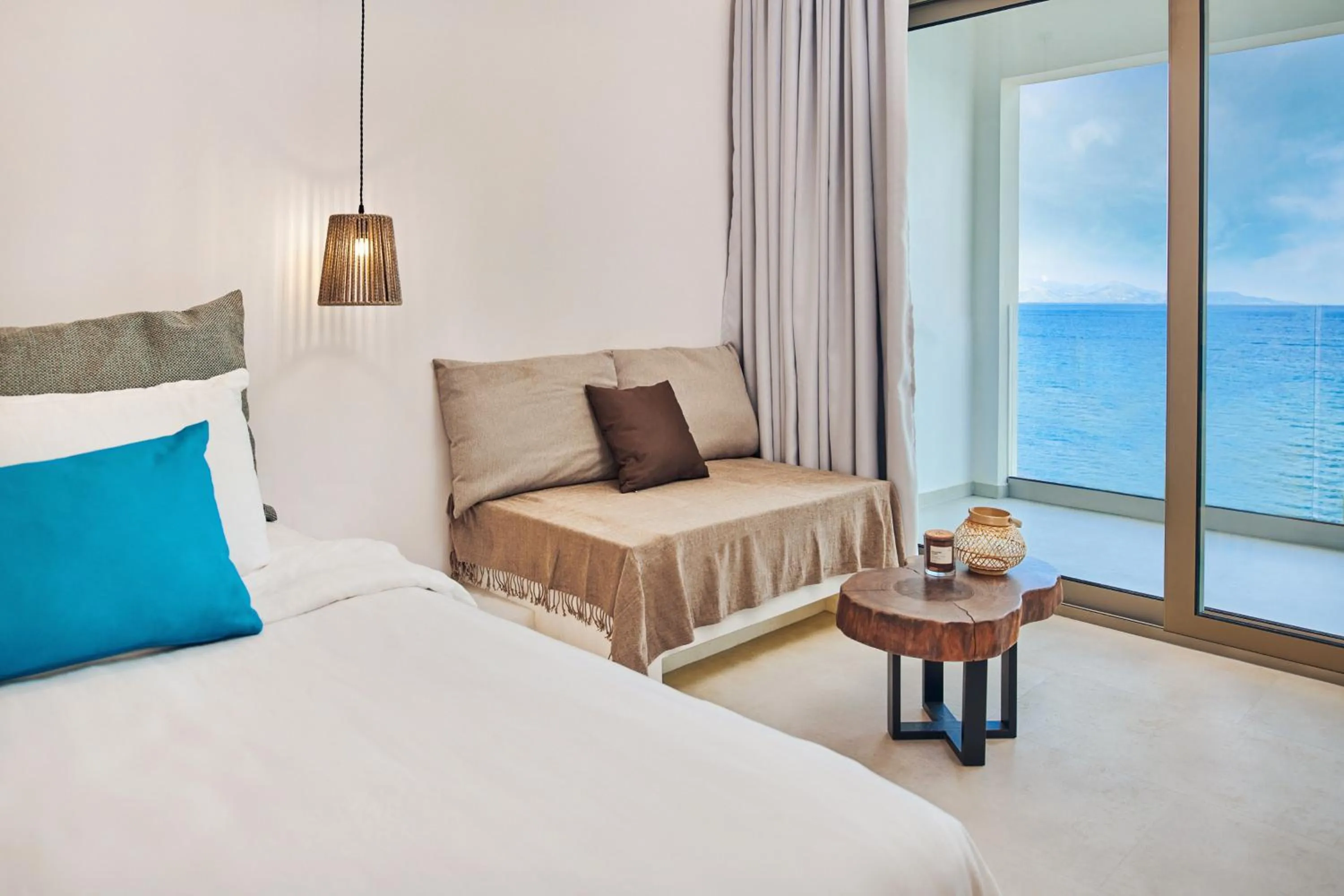 Bed in Tsamis Zante Suites