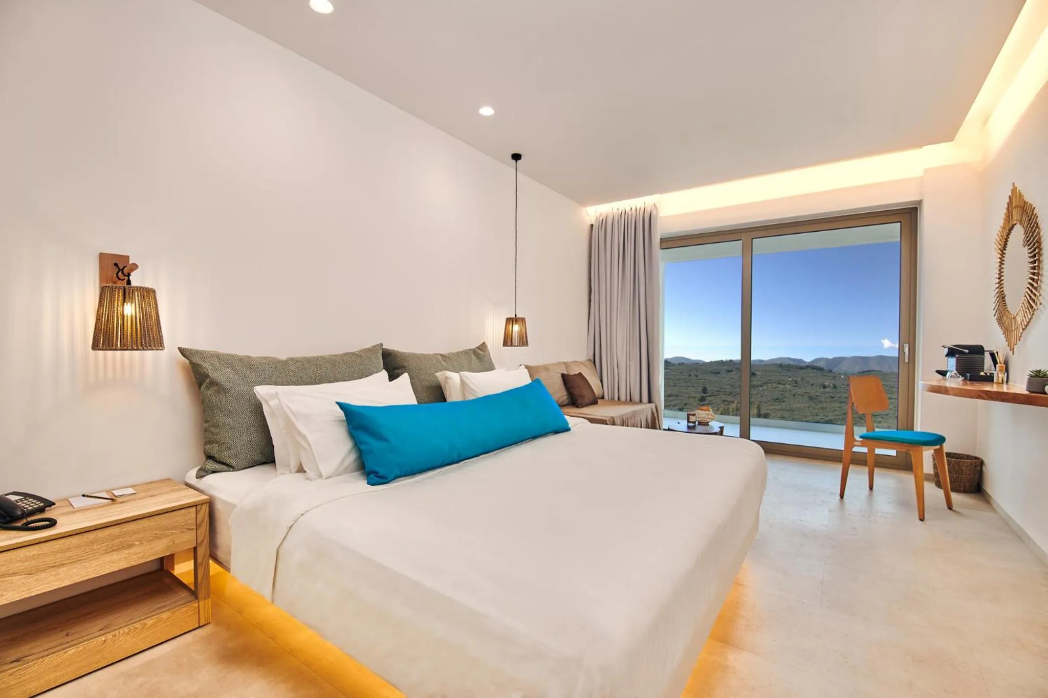 Photo of the whole room, Bed in Tsamis Zante Suites