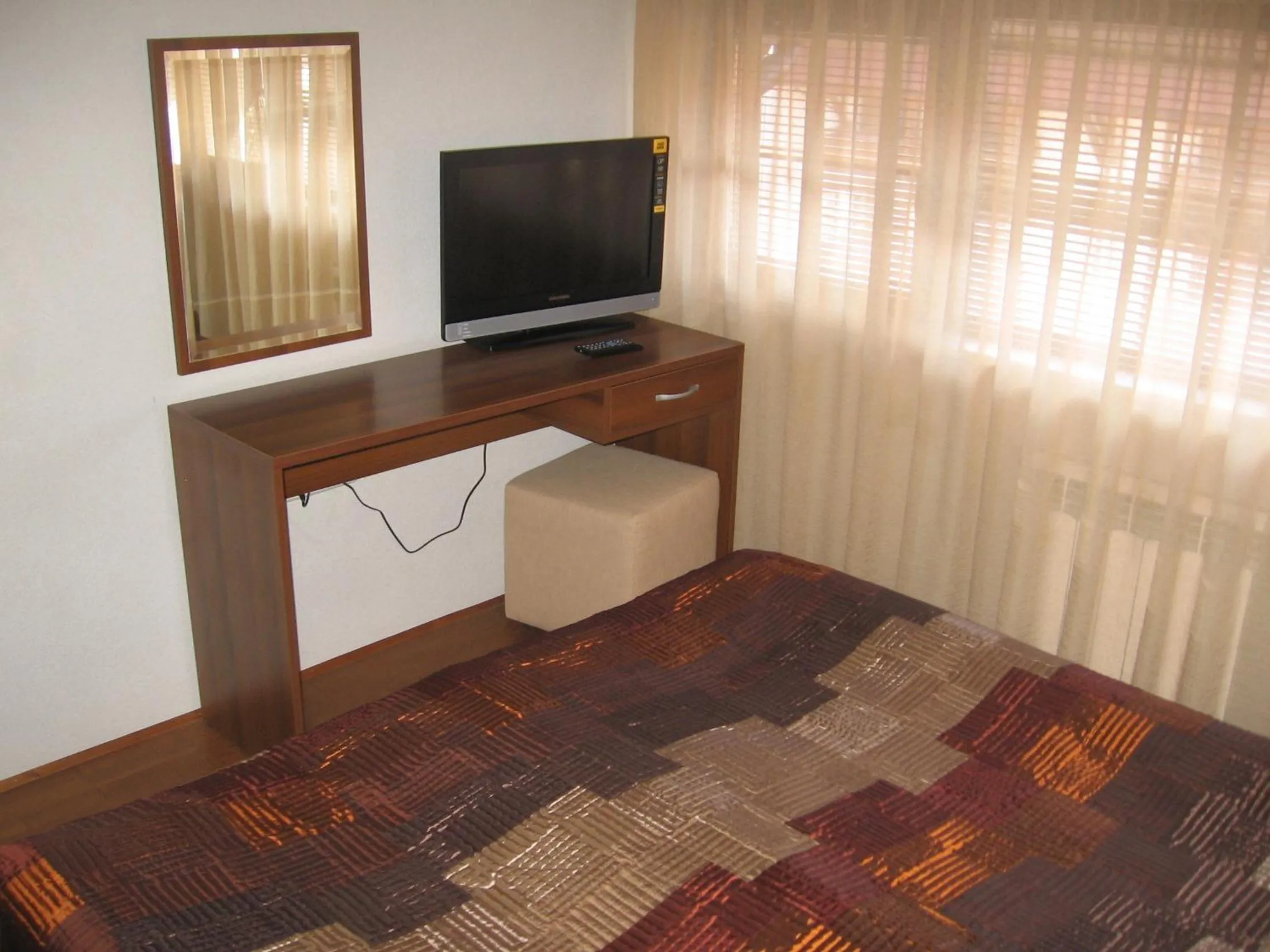 TV and multimedia, Bed in Apart Hotel Comfort