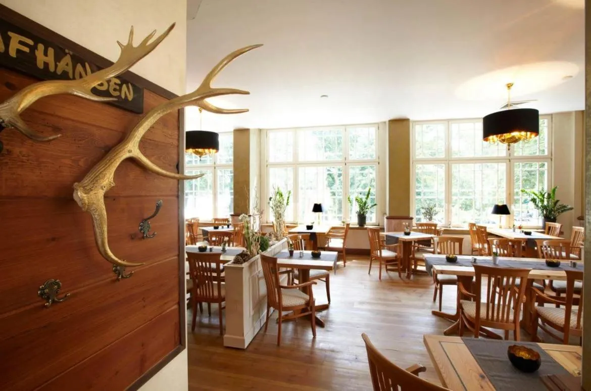 Restaurant/places to eat in Meeressterne Hotel Idyll Am Wolgastsee