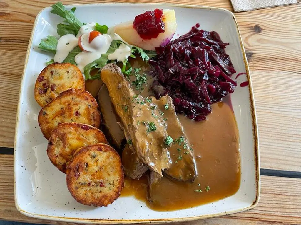 Restaurant/places to eat in Meeressterne Hotel Idyll Am Wolgastsee