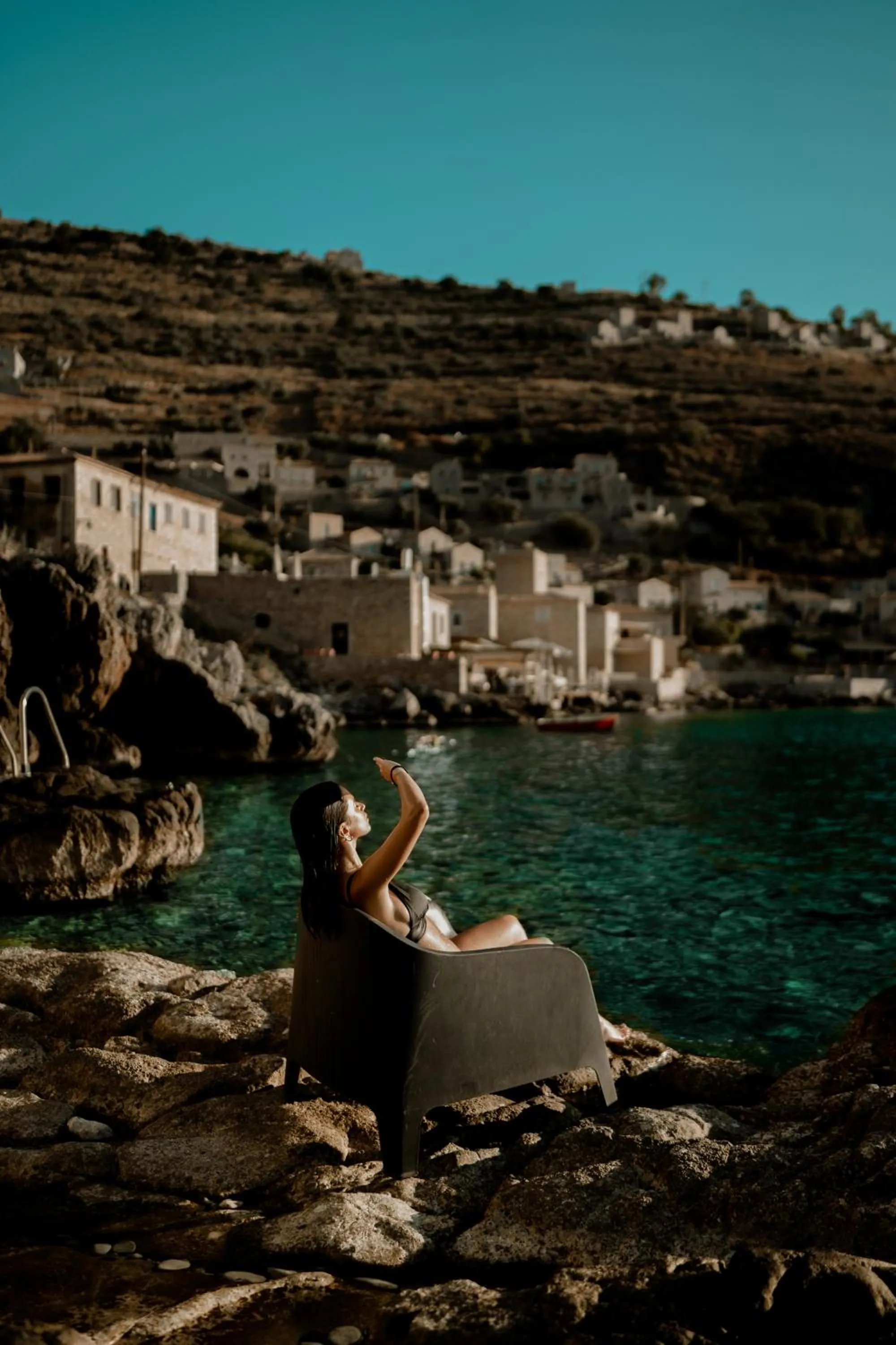 Beach in Limeni Villa