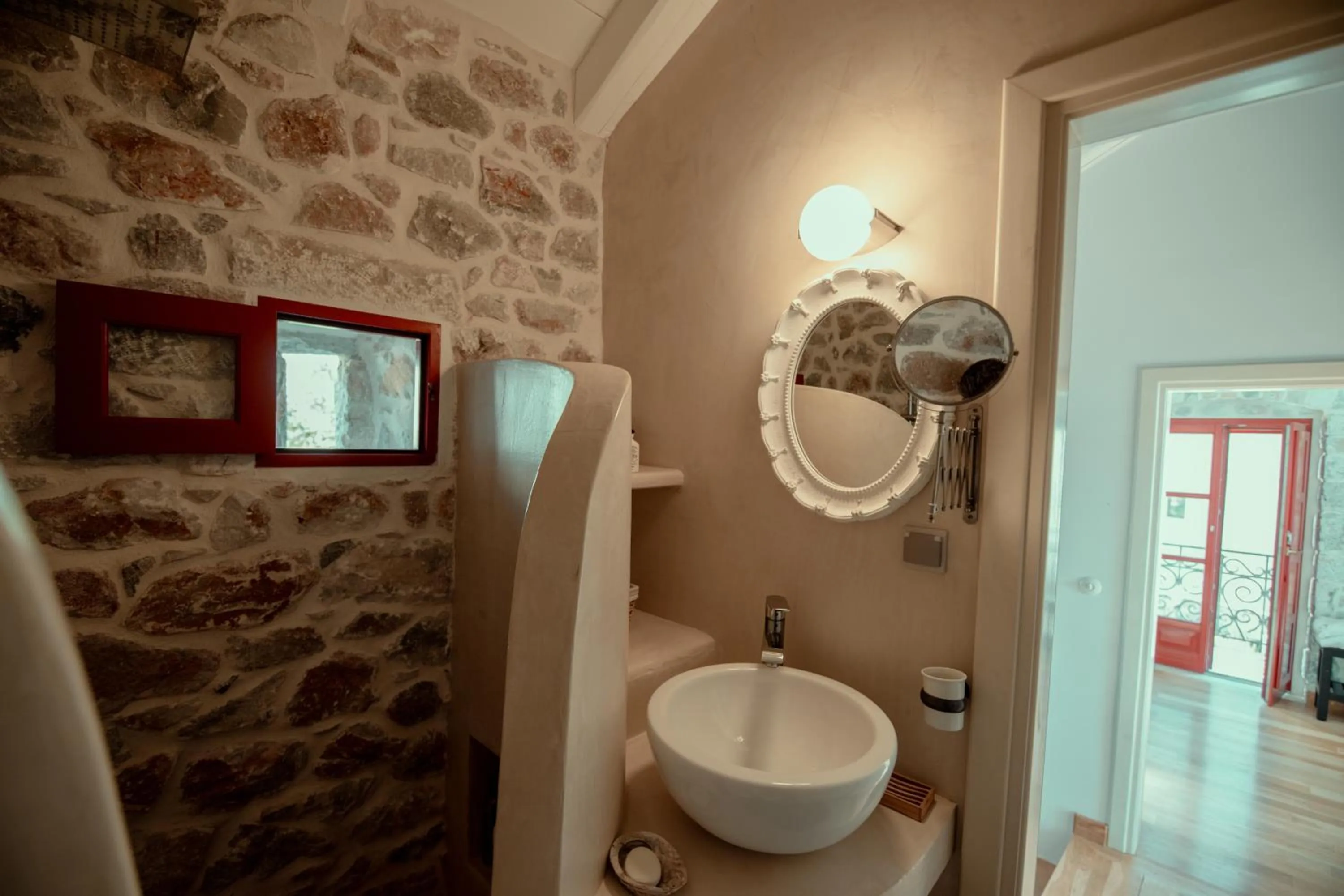 Bathroom in Limeni Villa