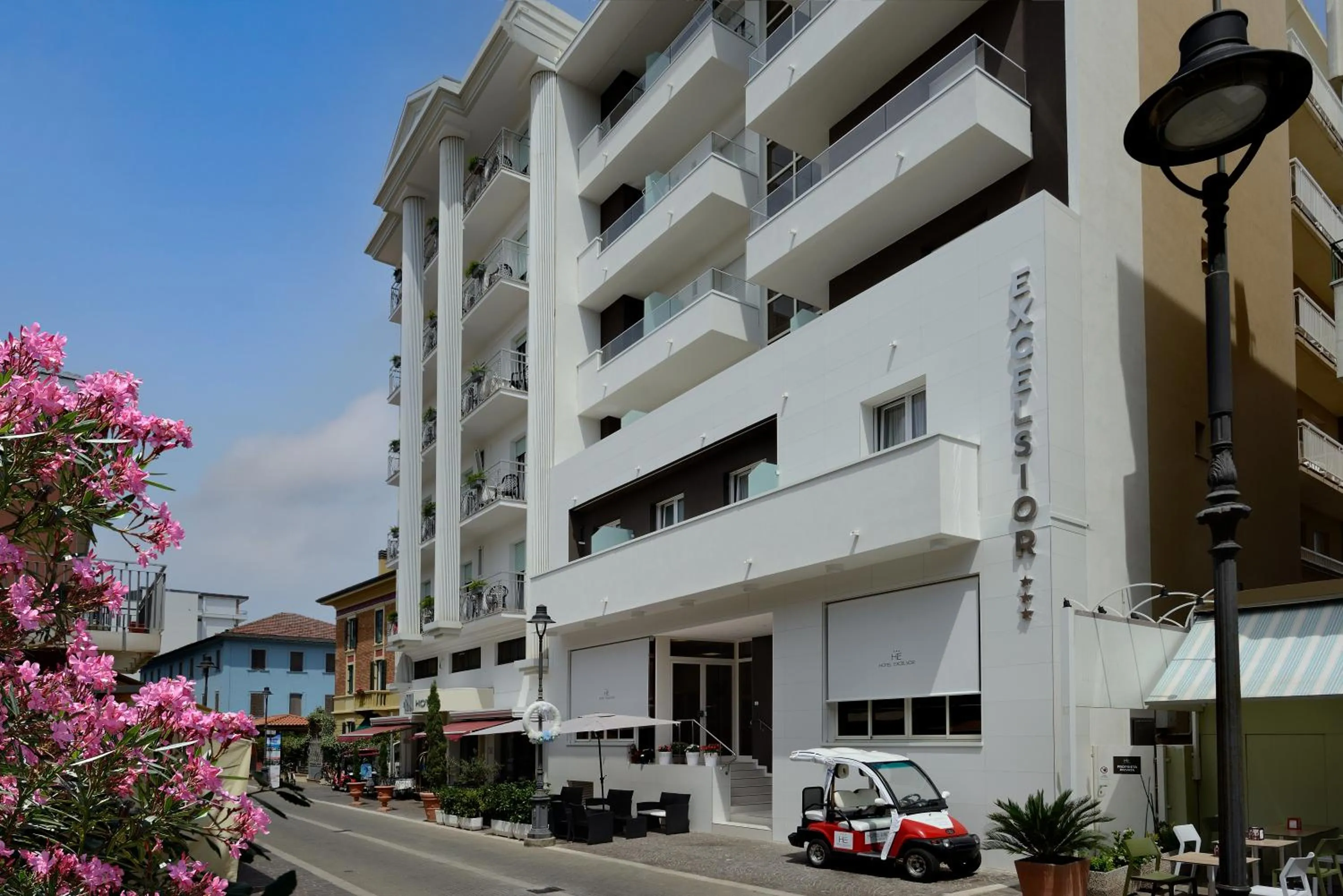 Property building in Hotel Excelsior