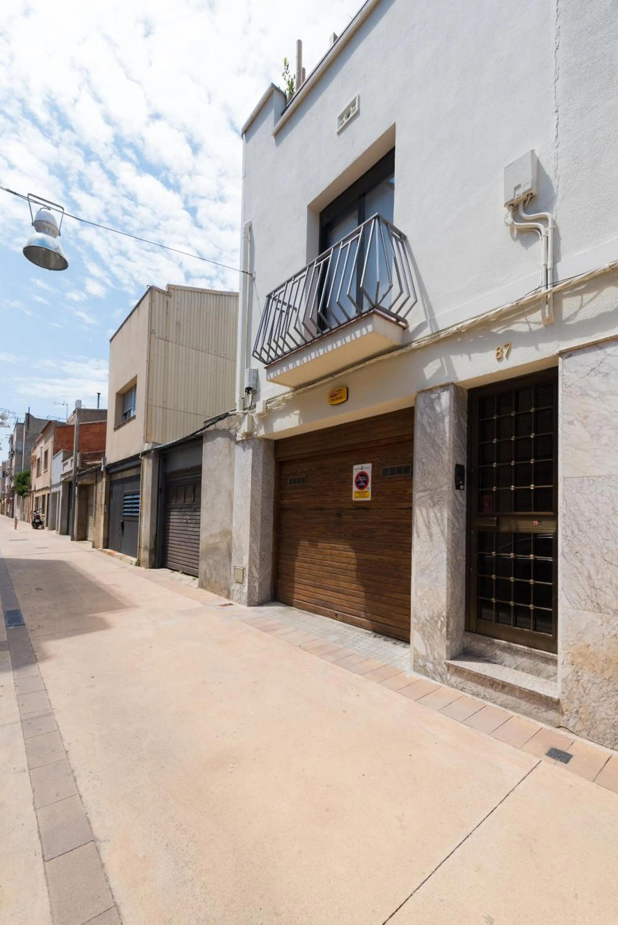 Facade/entrance in Petit Luxe Dúplex