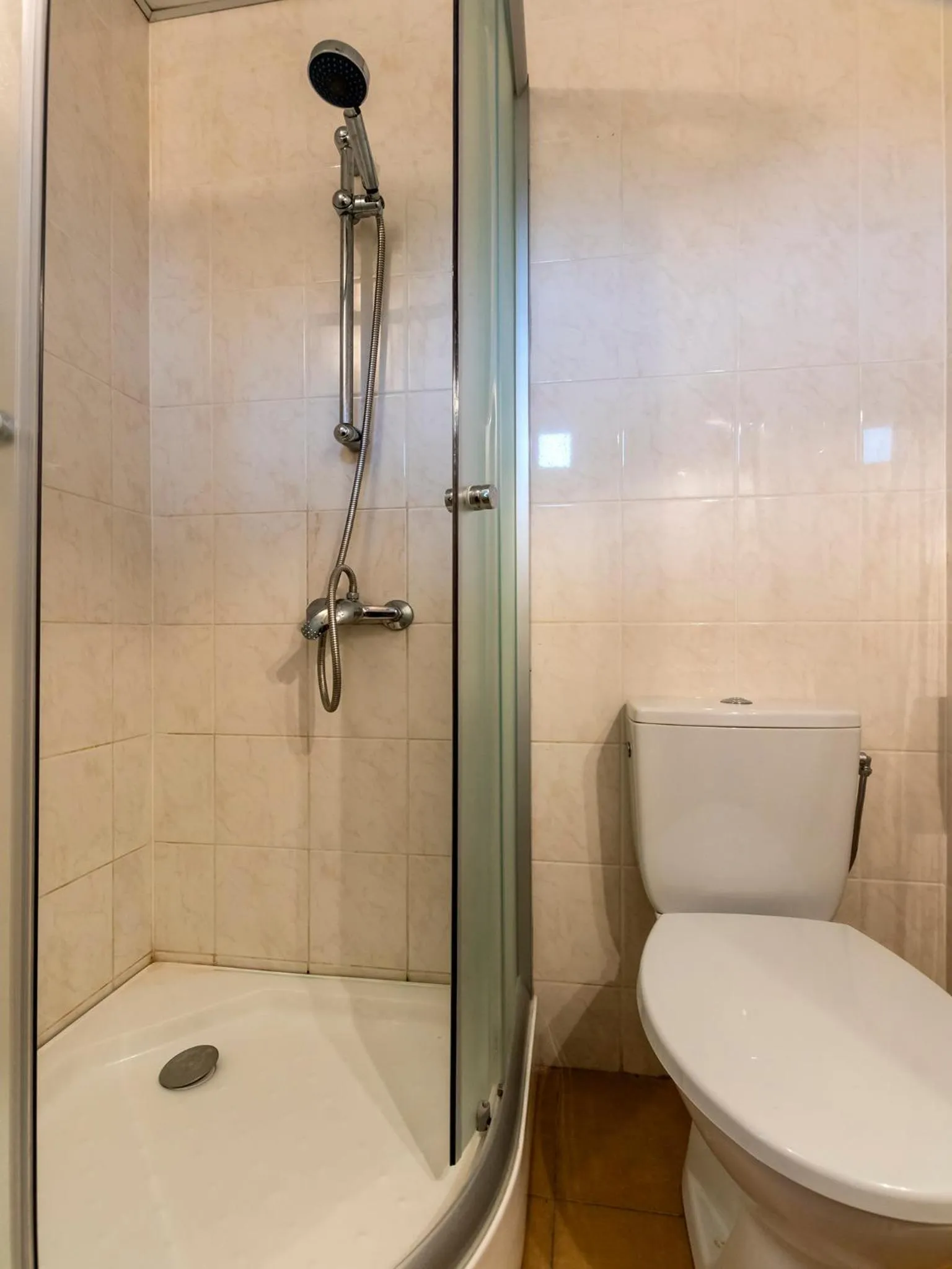 Shower in Humala Guest House