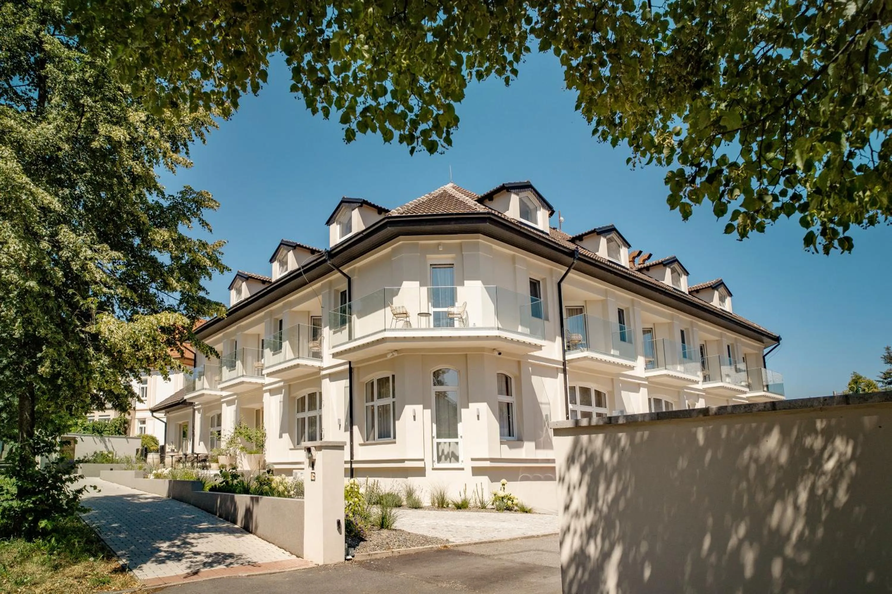 Property building in Hotel U Kaplicky