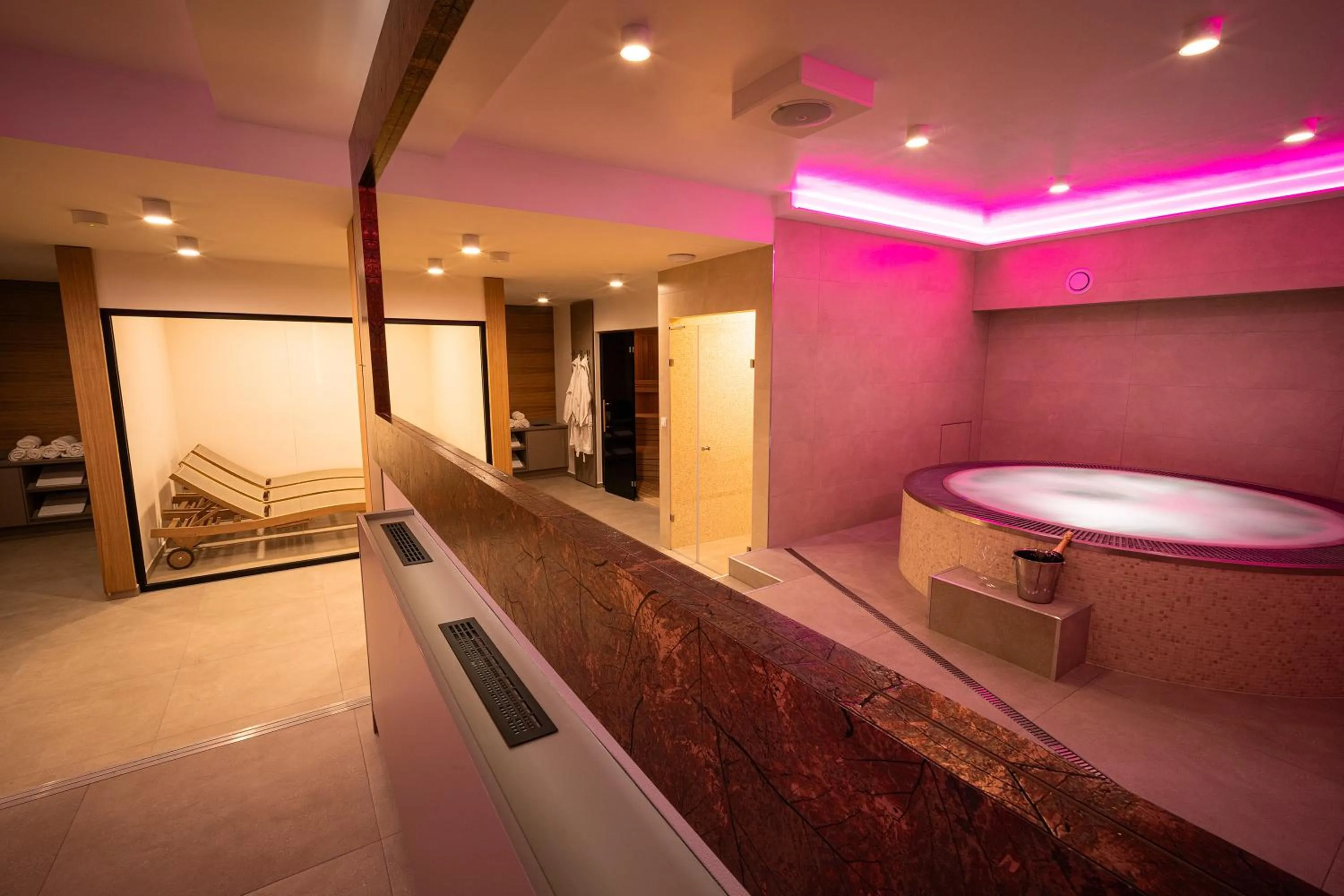 Hot Tub in Hotel U Kaplicky