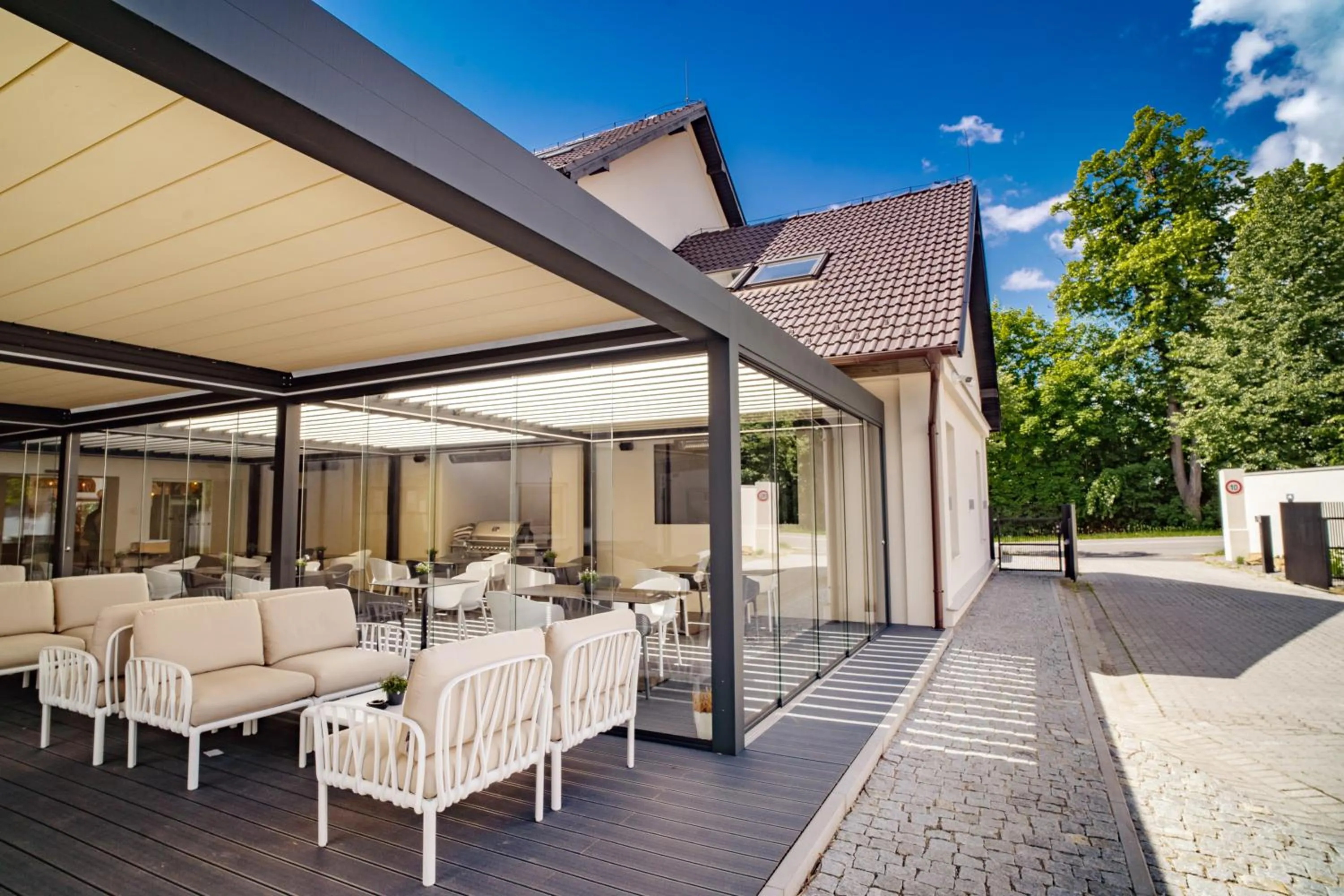 Property building in Hotel U Kaplicky