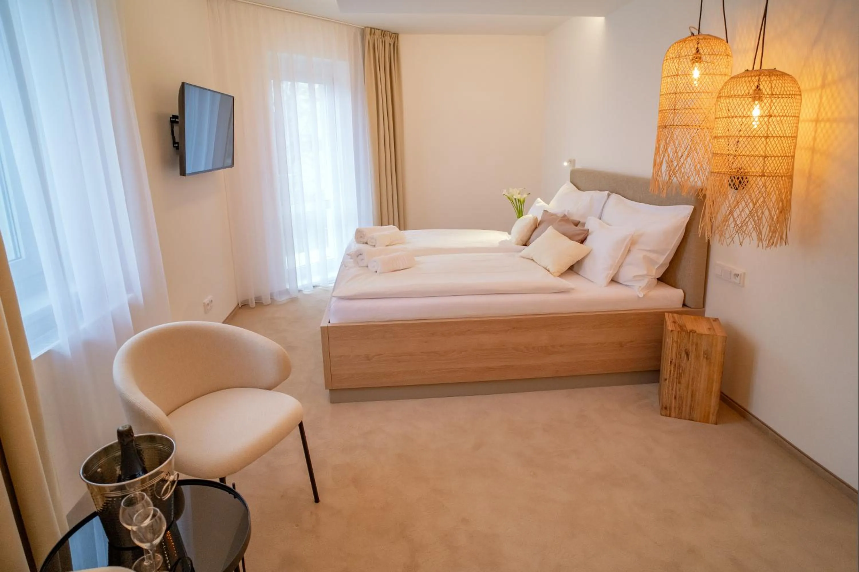 Property building, Bed in Hotel U Kaplicky