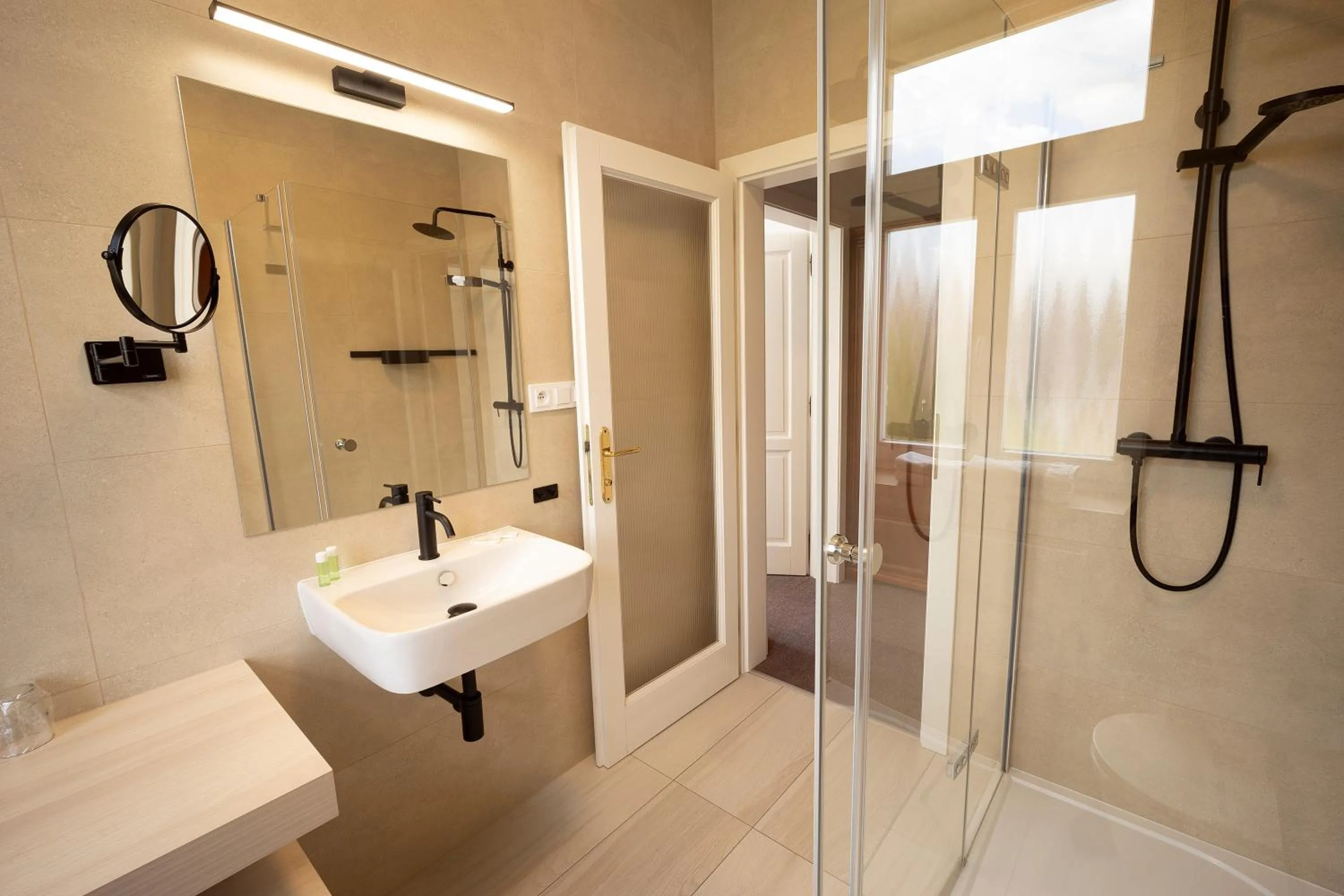 Shower in Hotel U Kaplicky