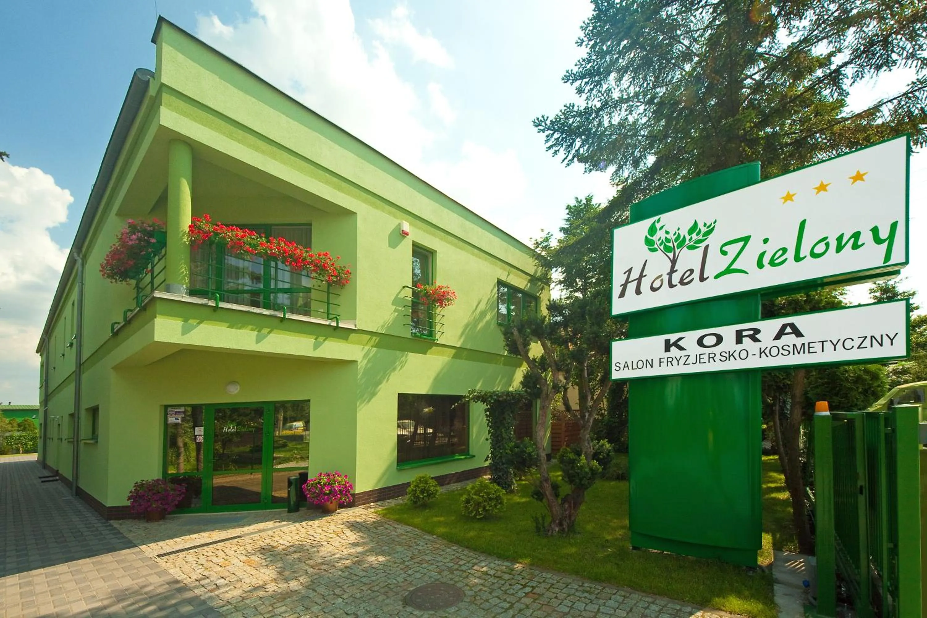 Facade/entrance in Hotel Zielony