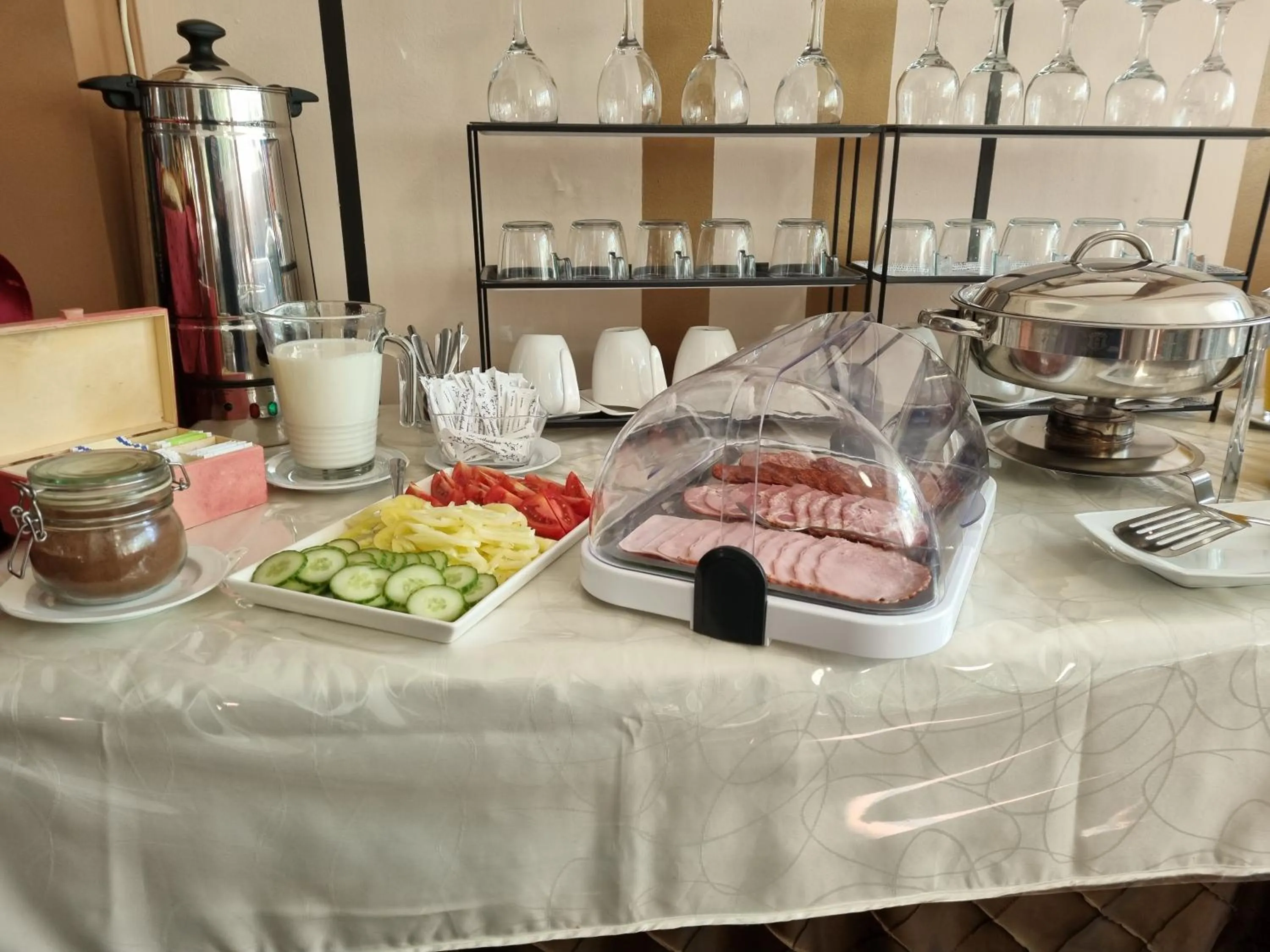 Breakfast in Belvárosi Panzió