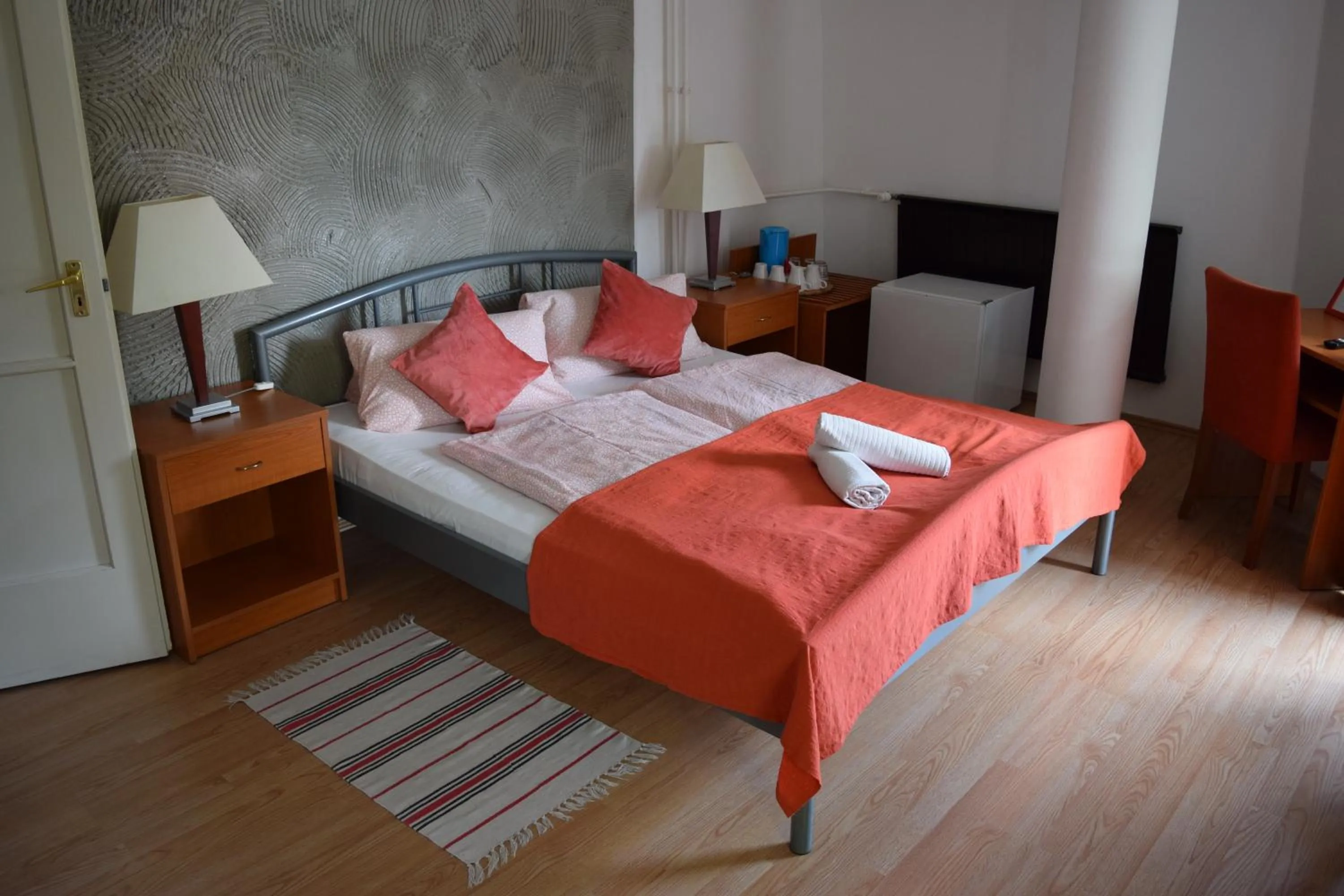 Bed in Belvárosi Panzió