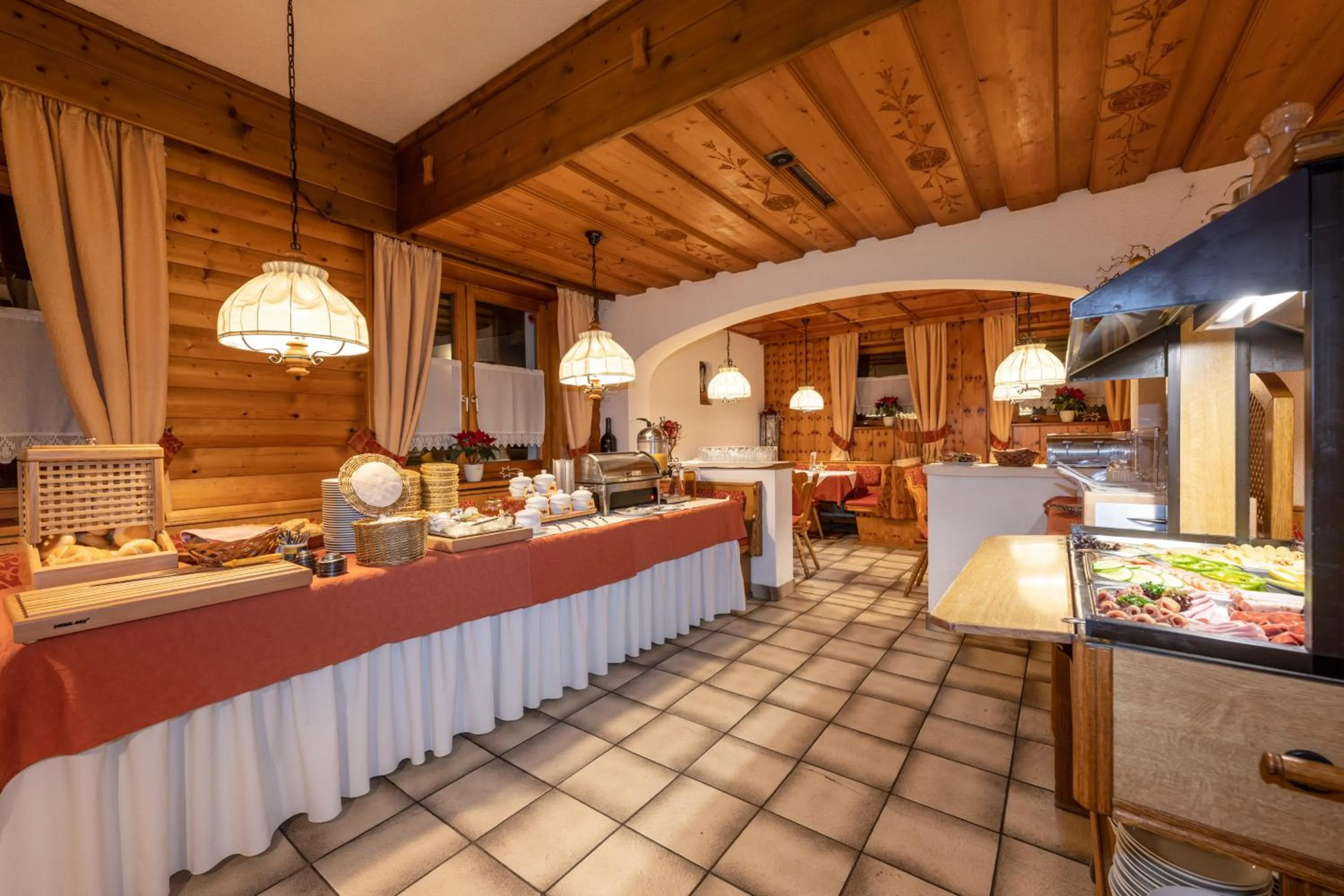 Buffet breakfast in Eggerhof