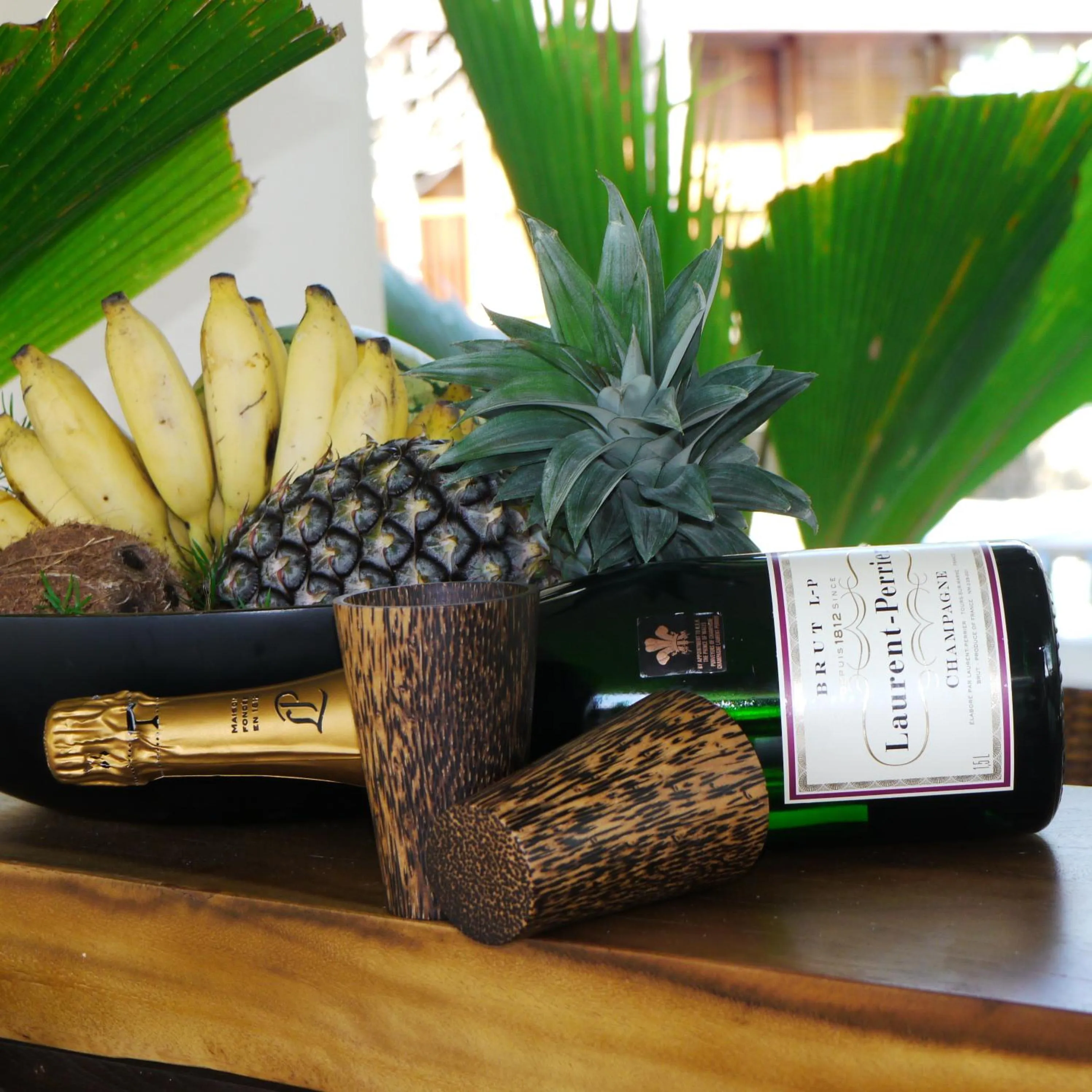 Drinks in Dhevatara Beach Hotel