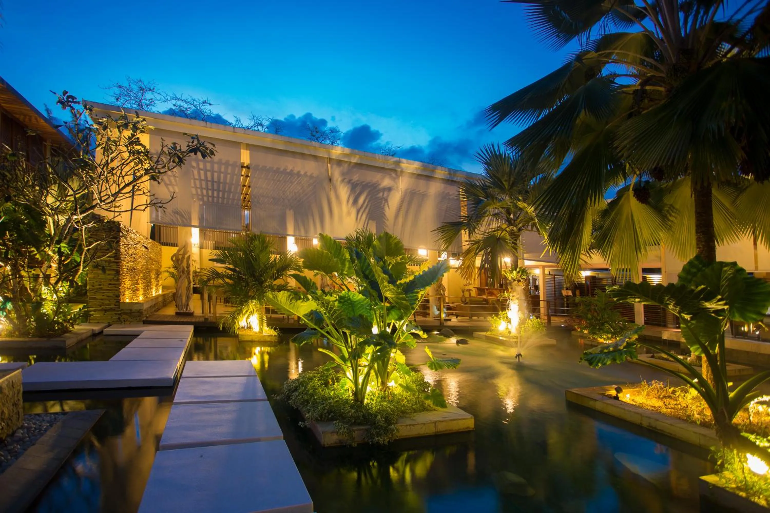 Facade/entrance in Dhevatara Beach Hotel