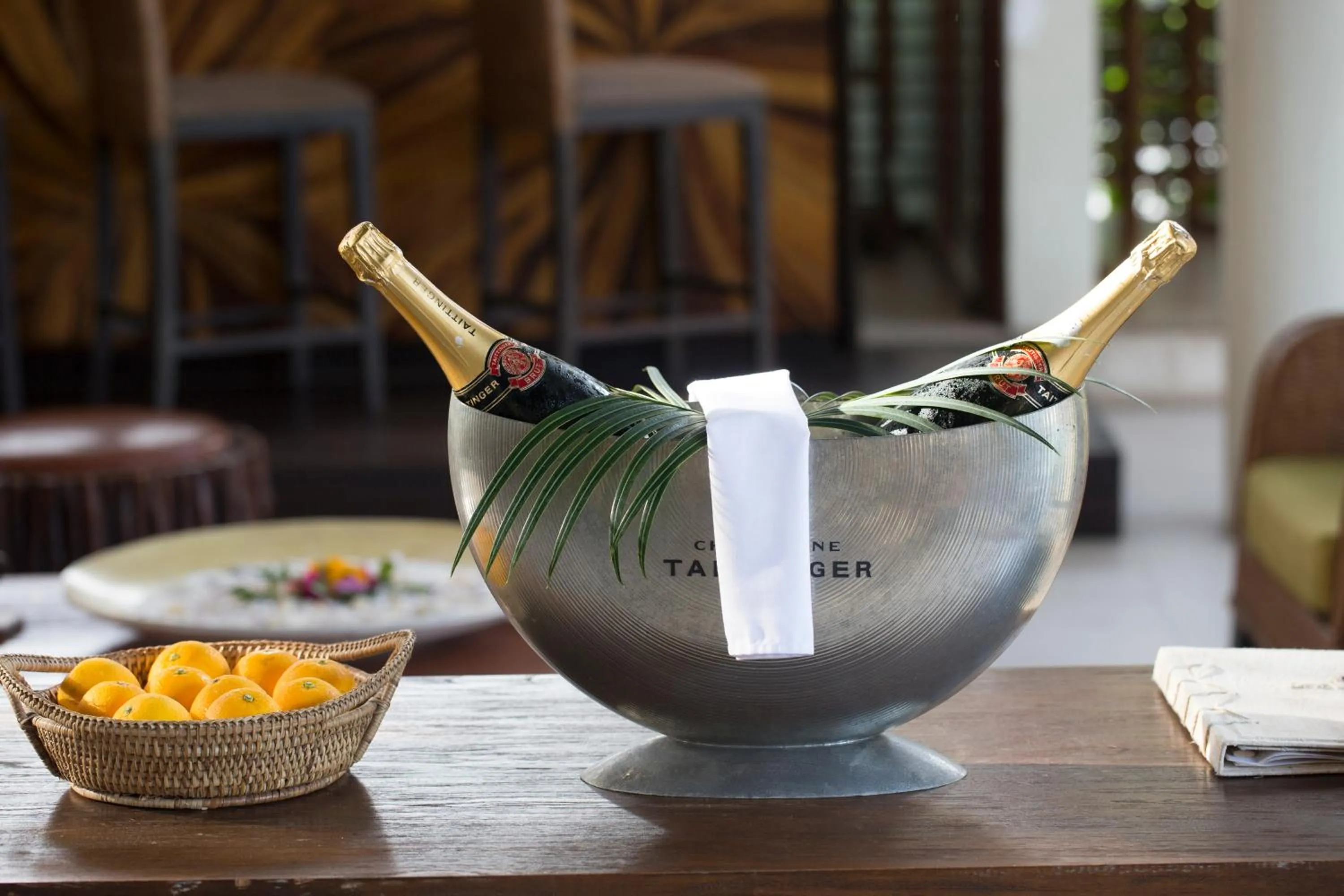 Drinks in Dhevatara Beach Hotel