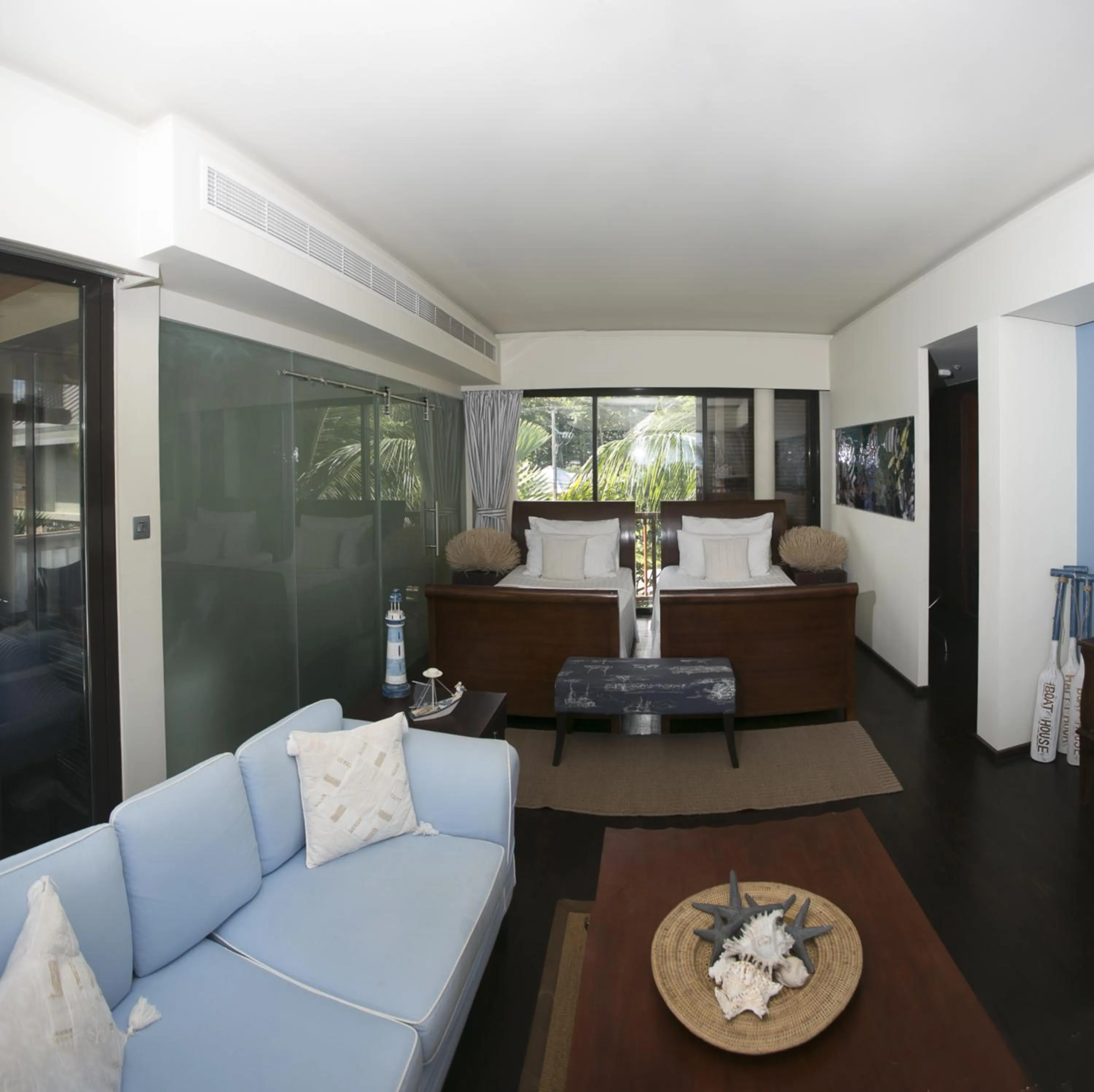 Day in Dhevatara Beach Hotel