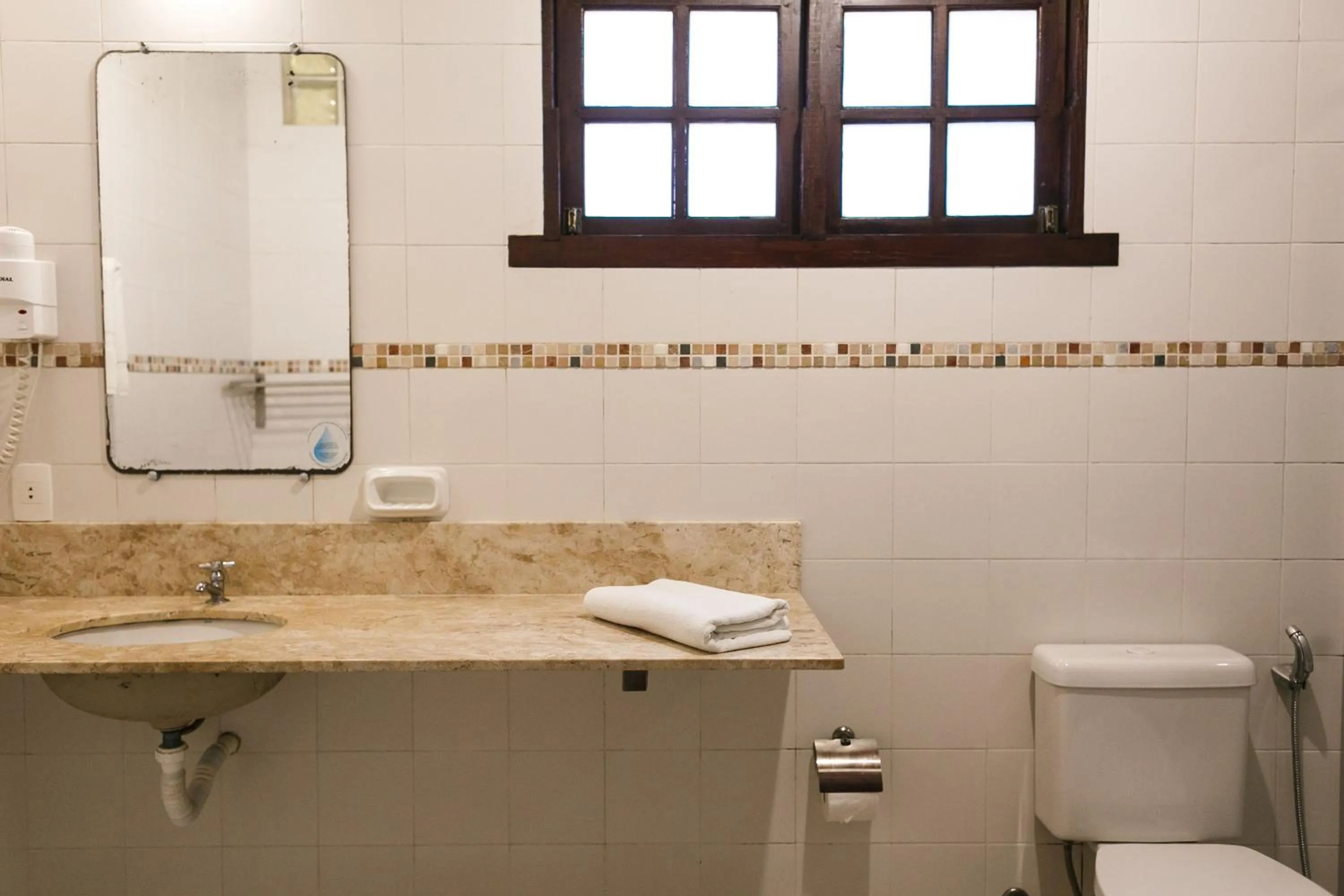 Toilet in Pousada Vila do Beco