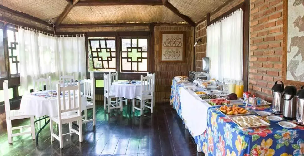 Buffet breakfast in Pousada 4 Ventos