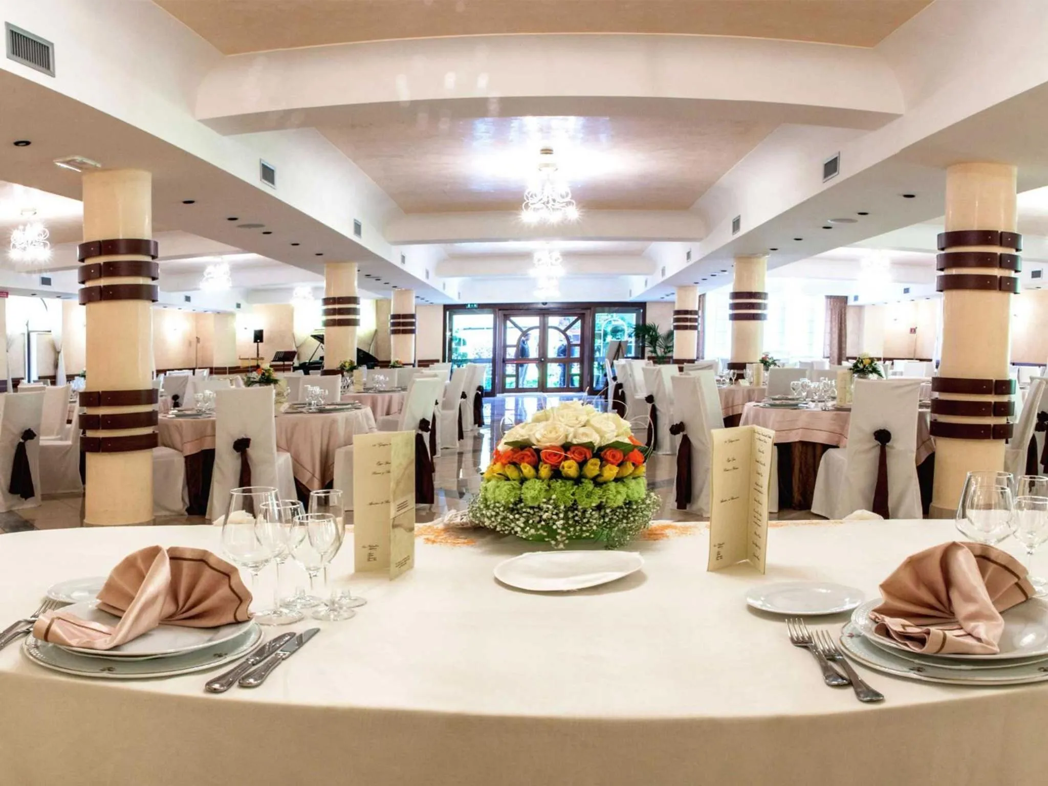 Banquet/Function facilities in La Vigna Hotel