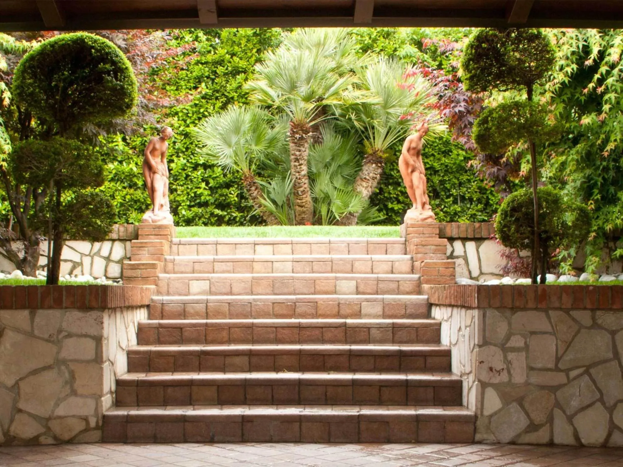 Day in La Vigna Hotel