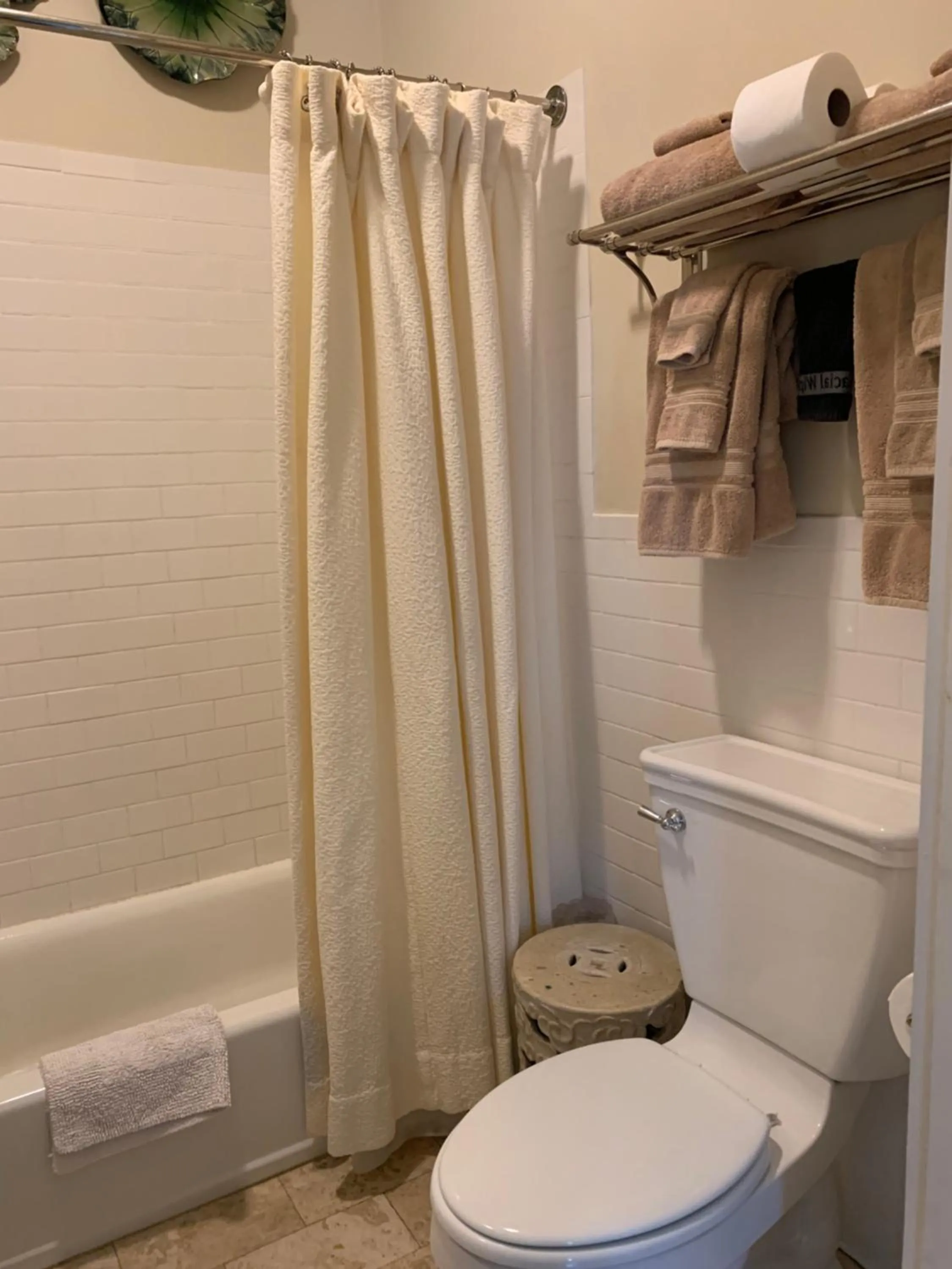 Bathroom in Terrell House Bed and Breakfast