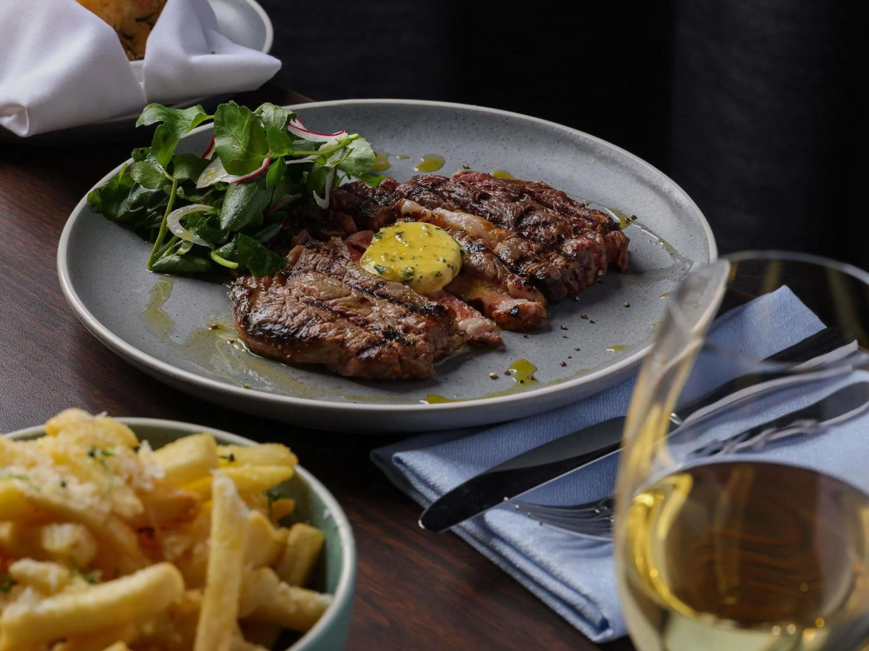 Restaurant/places to eat in ibis Sydney Olympic Park