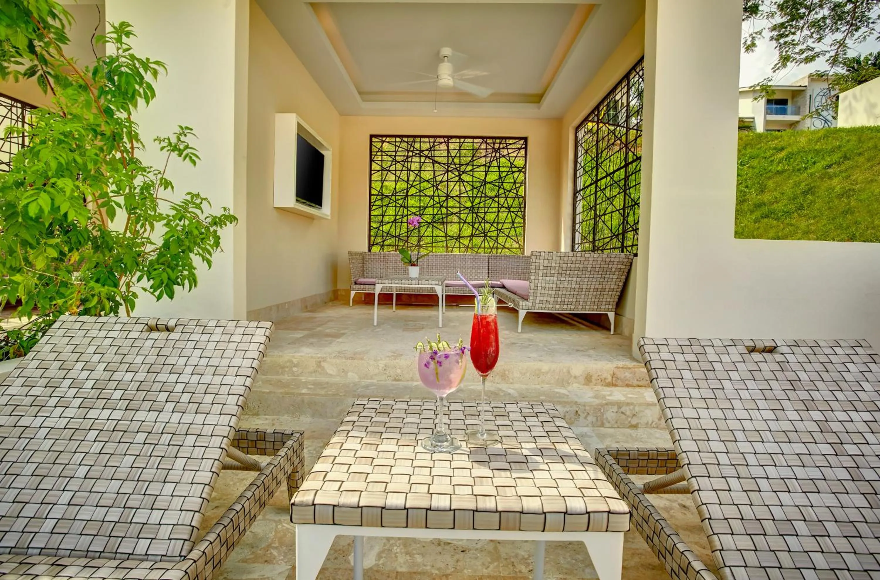 Swimming pool in Planet Hollywood Costa Rica by Royalton, An Autograph Collection All-Inclusive Resort