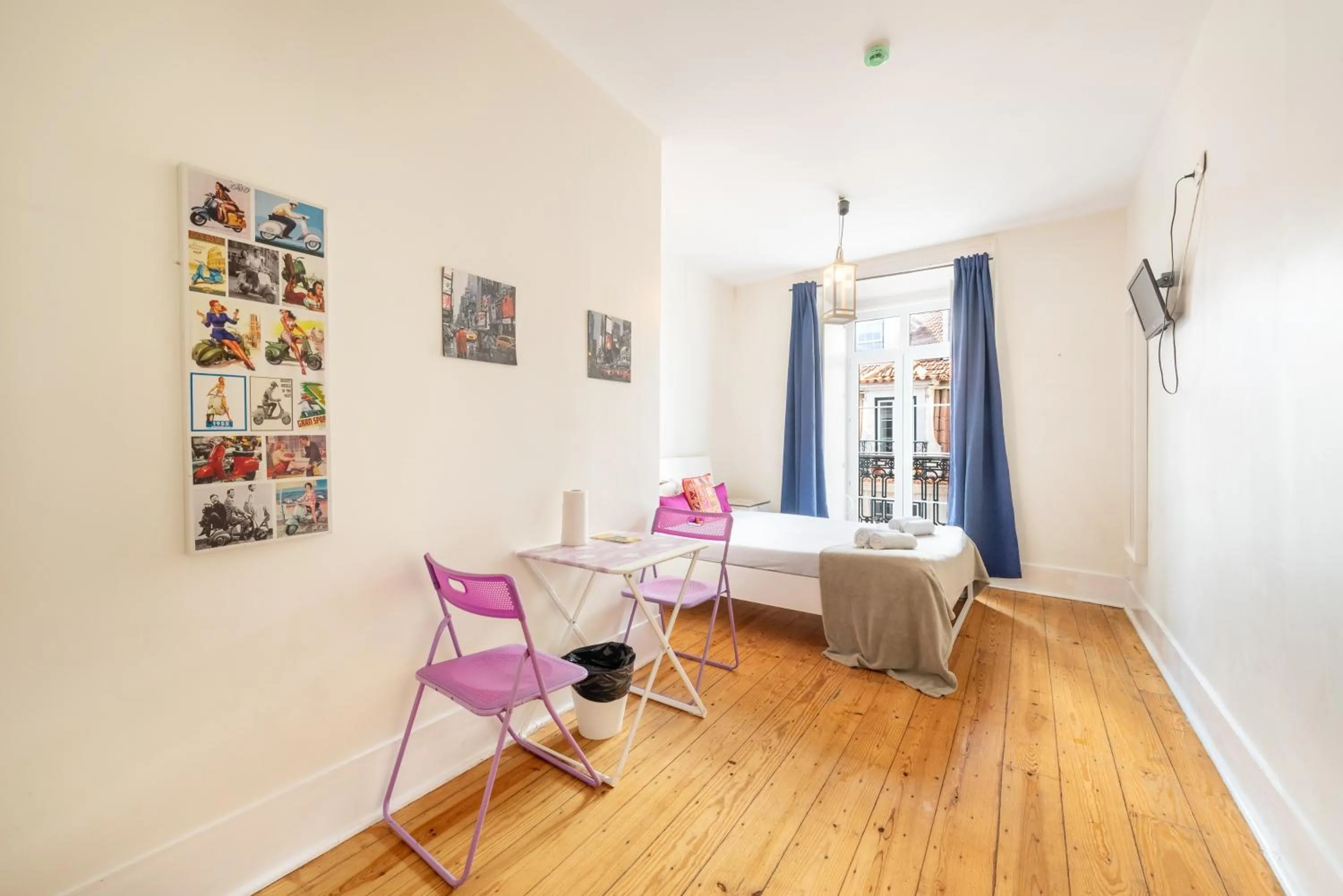 Balcony/Terrace in Happy at Chiado