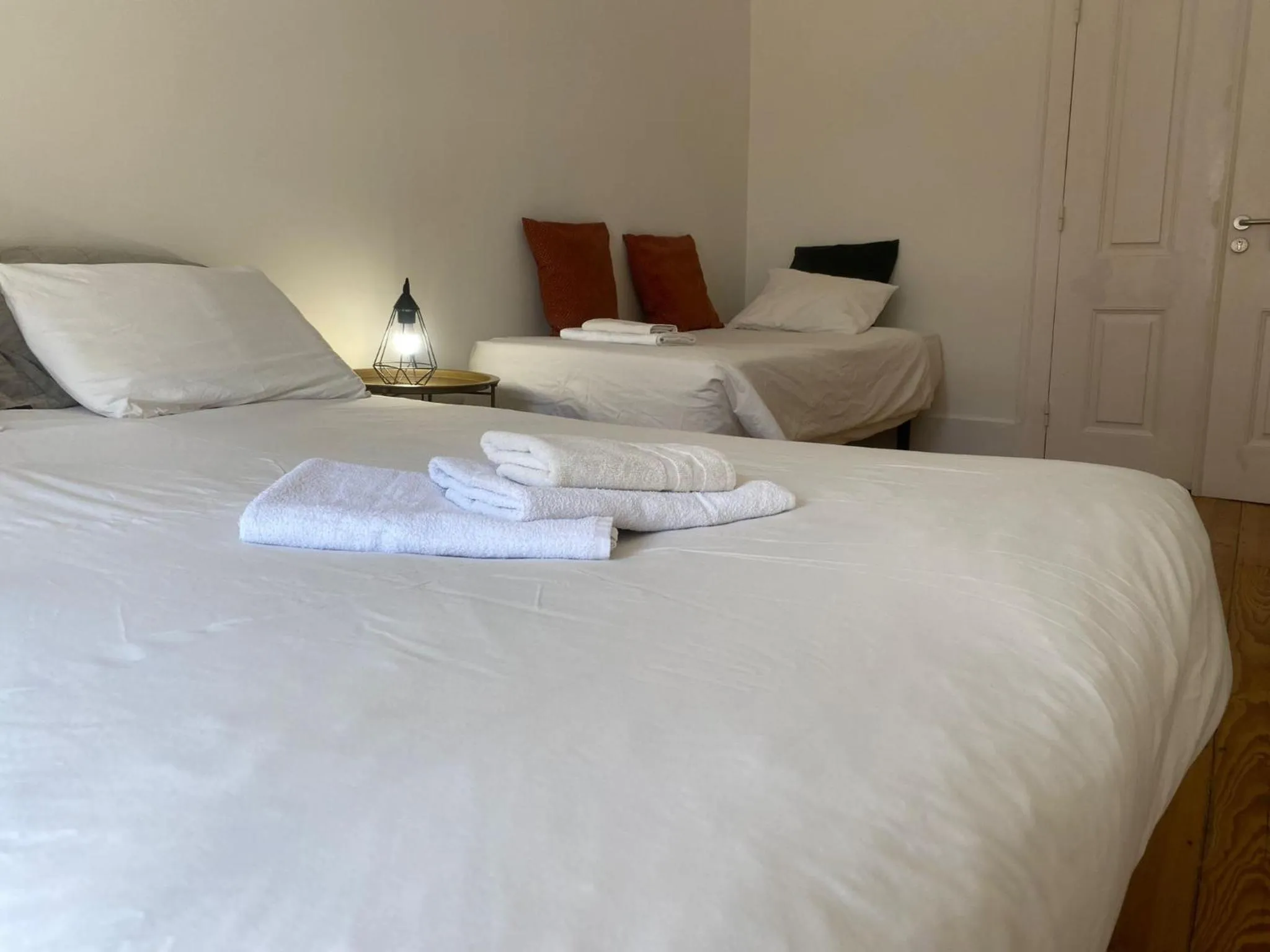 Bed in Happy at Chiado
