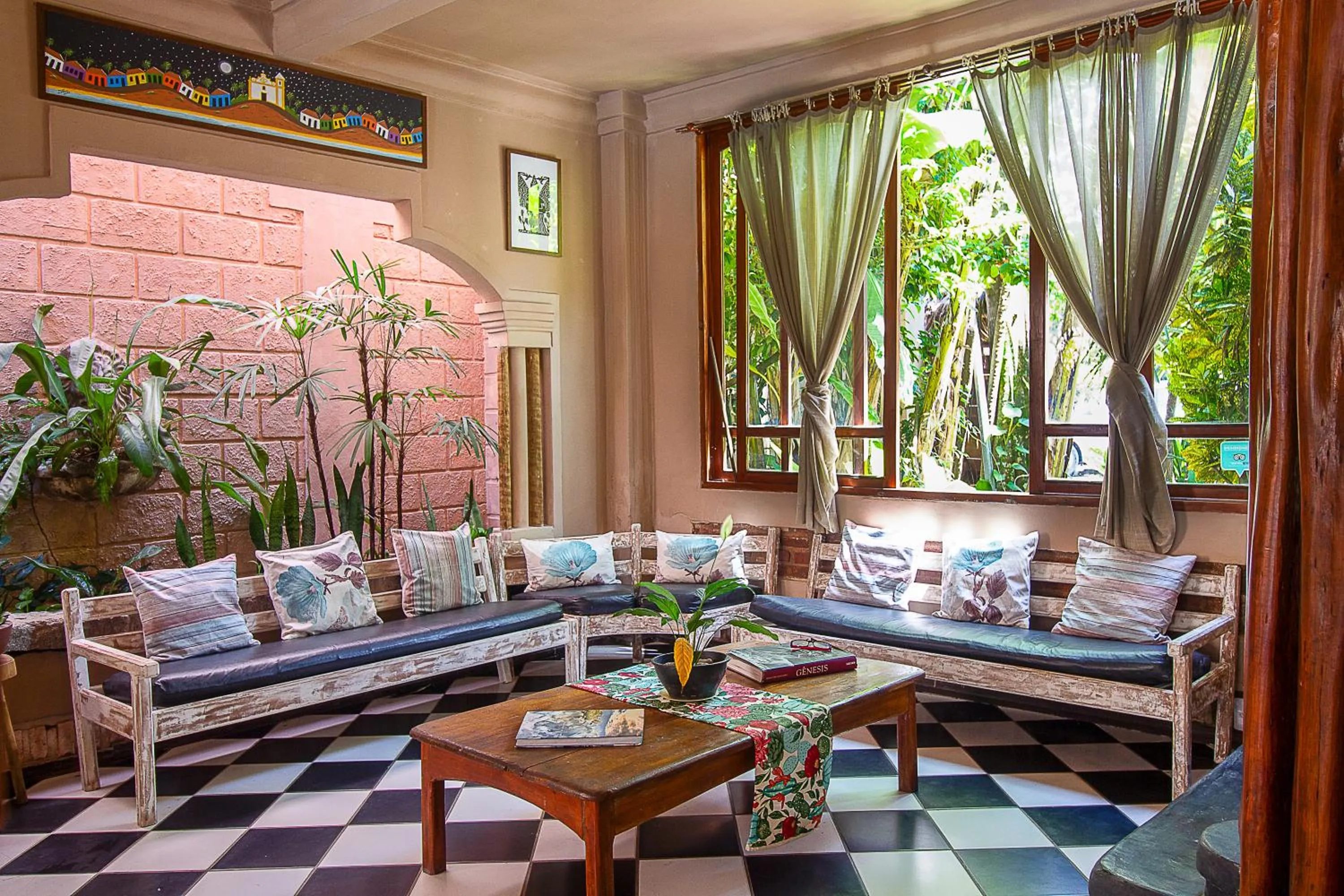 Property building in Na Casa 11 - Pousada