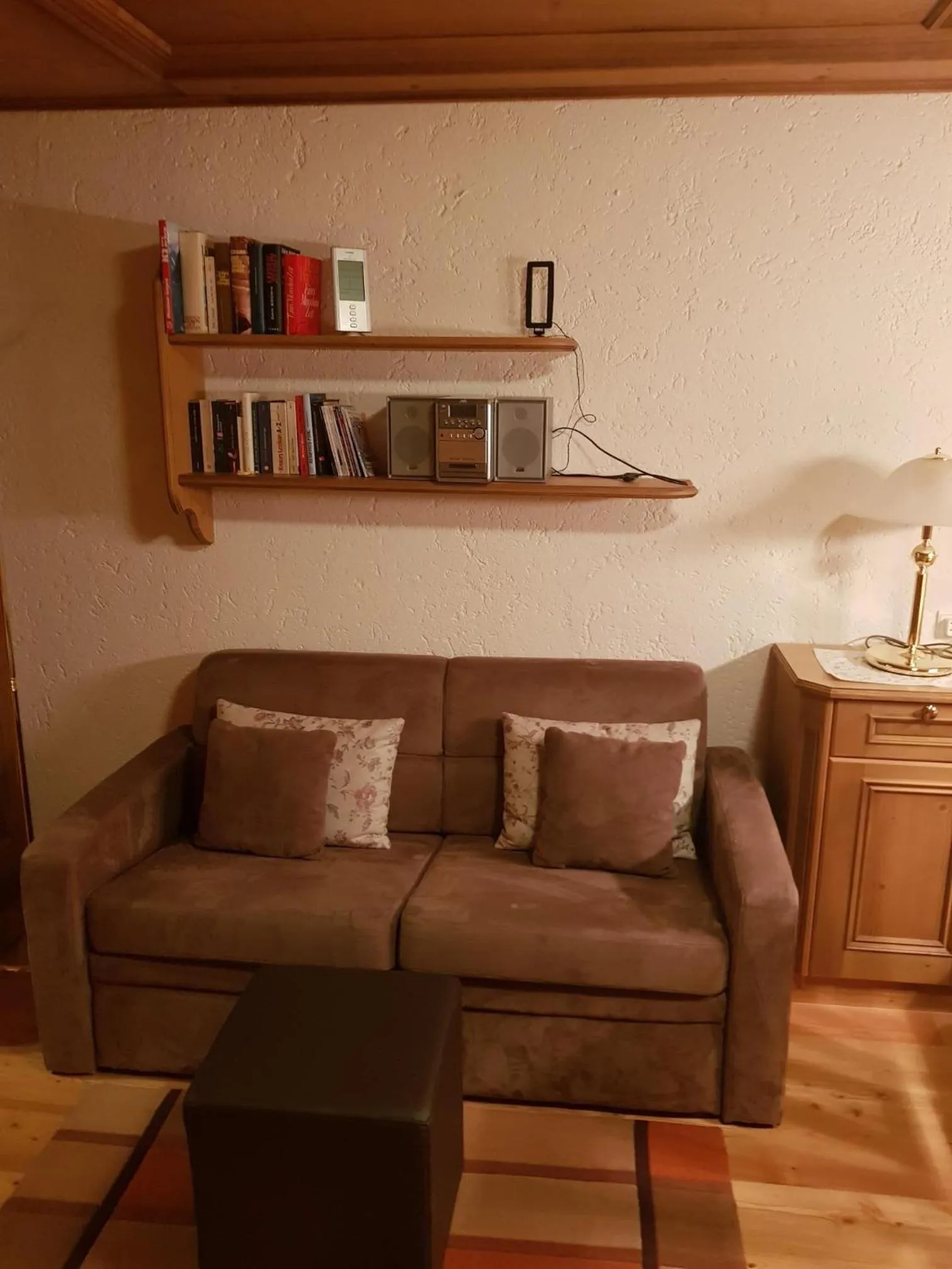 Bed in Appartmenthaus Birkenwald