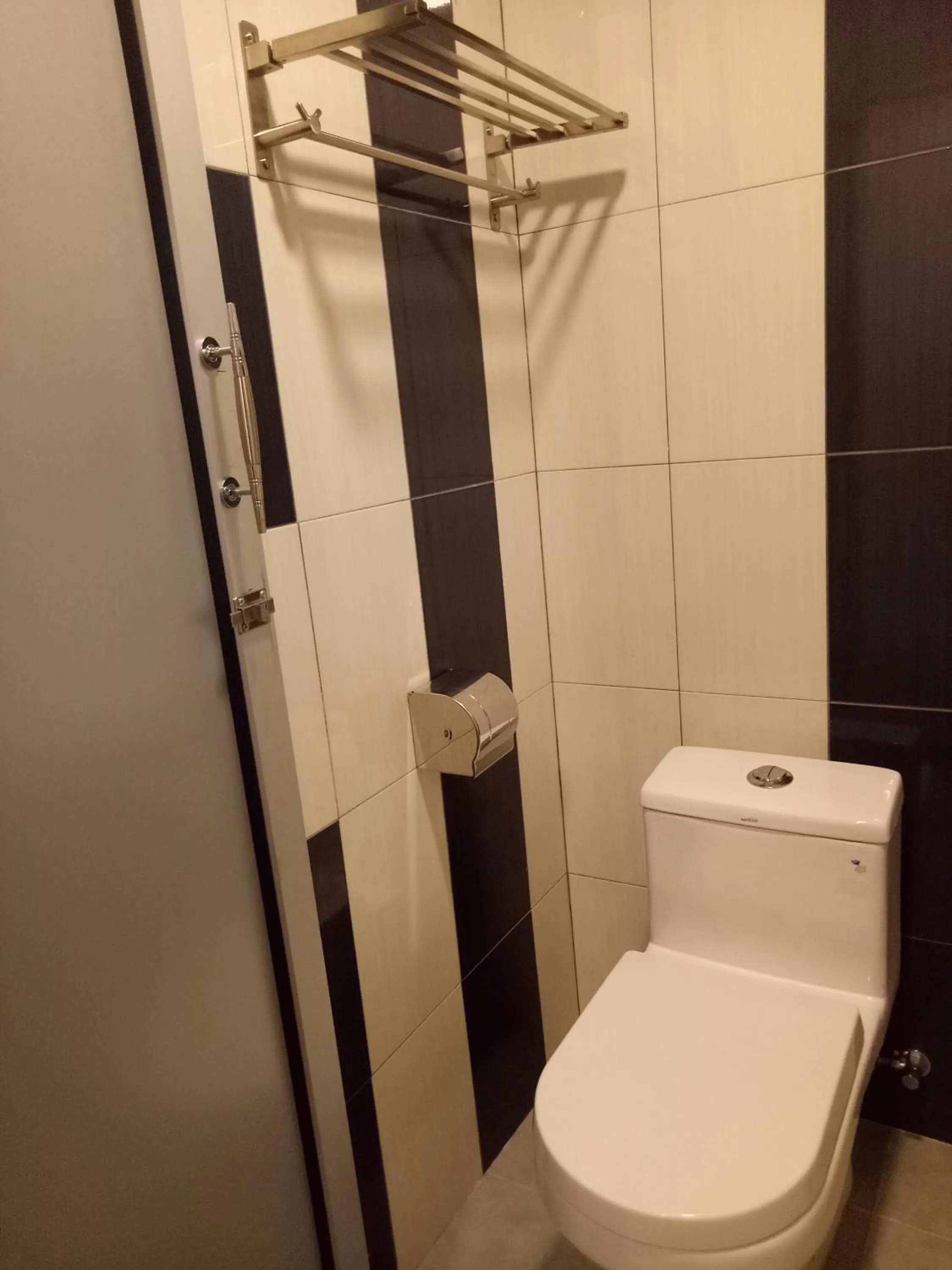 Toilet in Hotel Sri Bernam