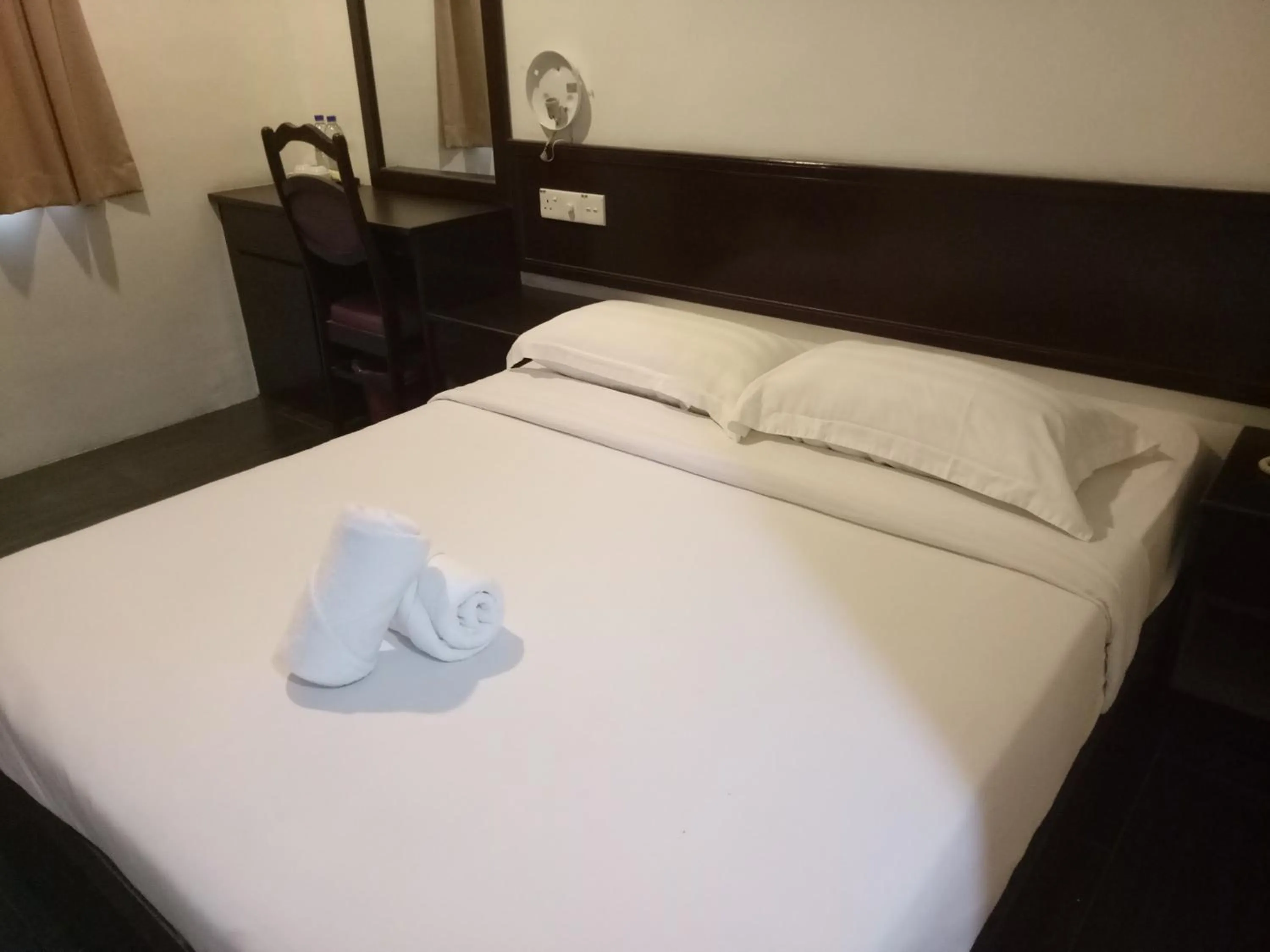 Bed in Hotel Sri Bernam