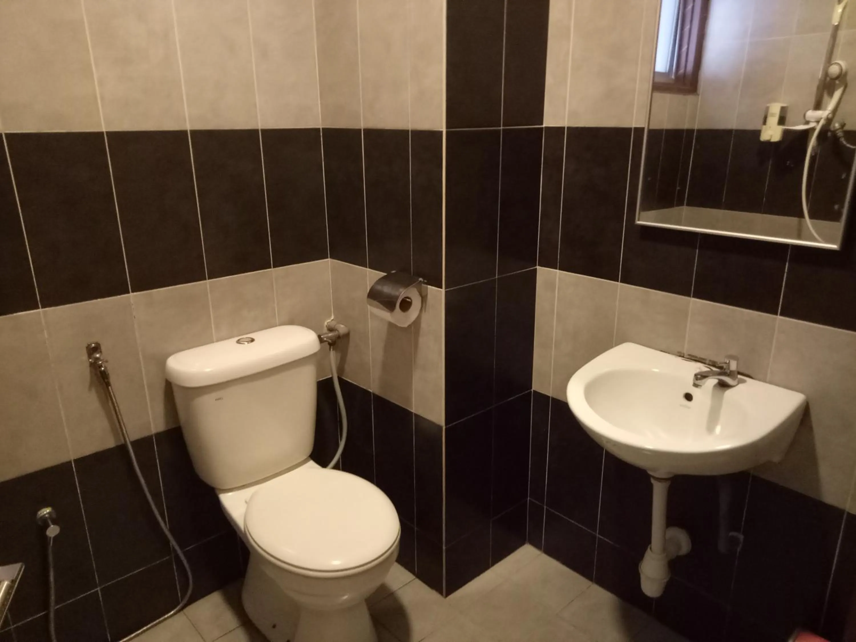 Toilet in Hotel Sri Bernam