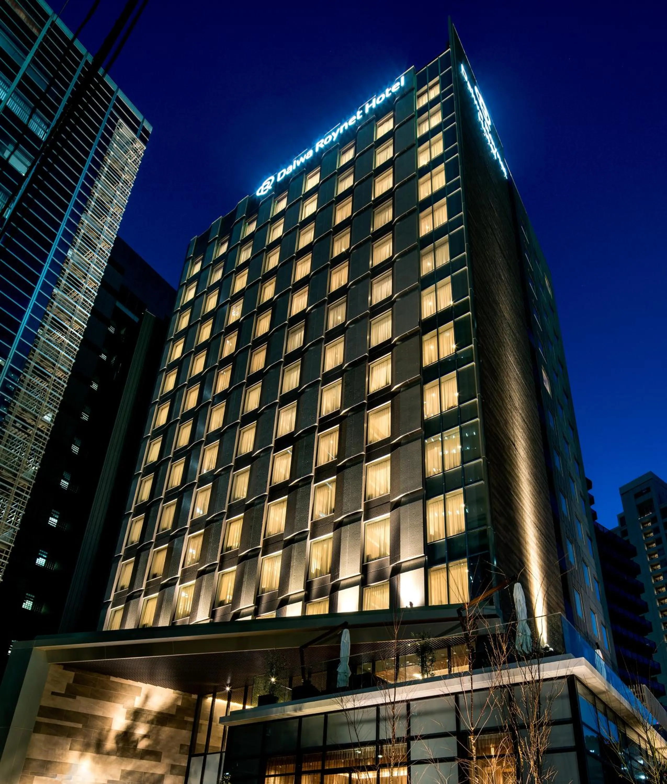 Property building in Daiwa Roynet Hotel Nishi-Shinjuku PREMIER