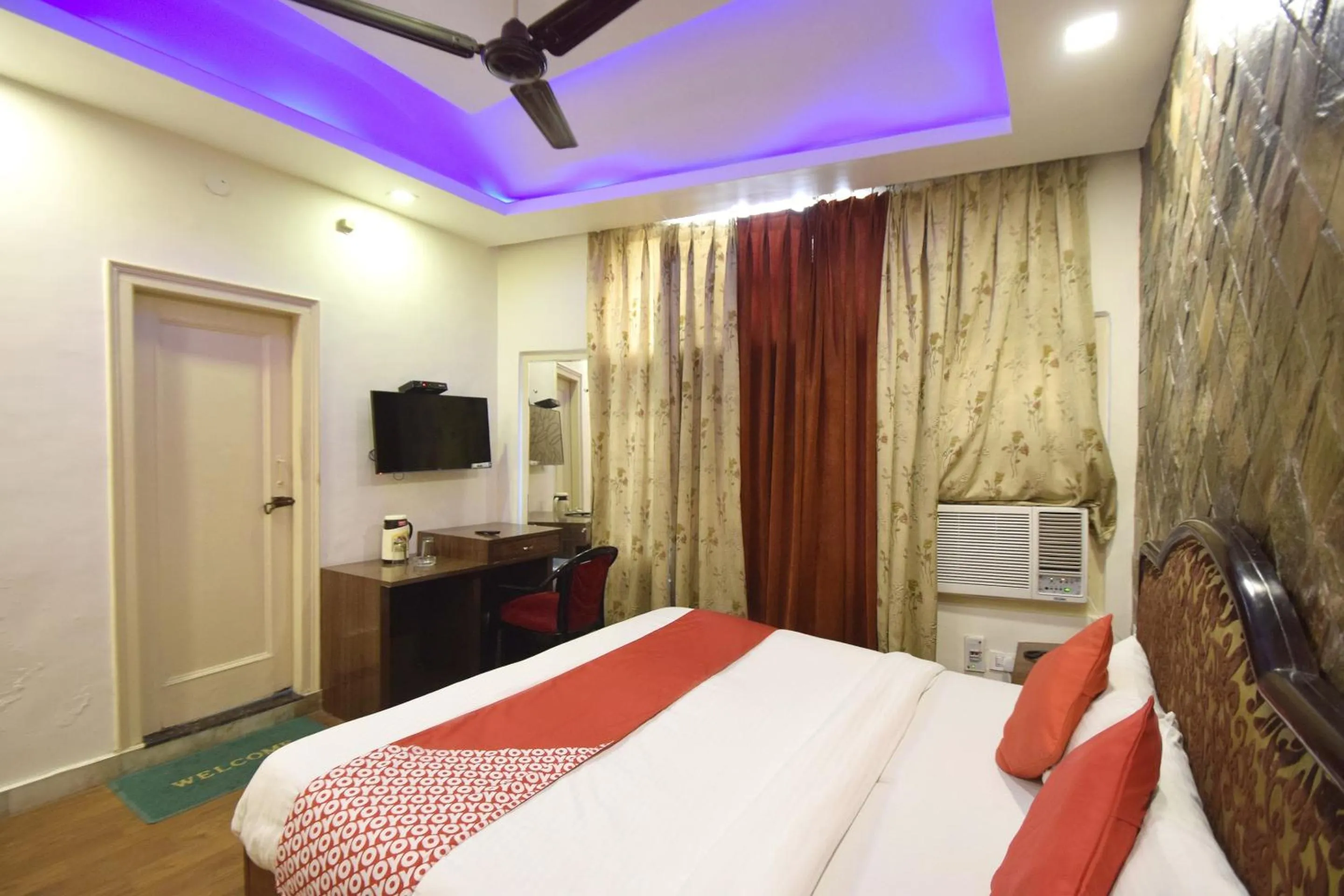 Bedroom, Bed in Super Hotel O Maa Residency