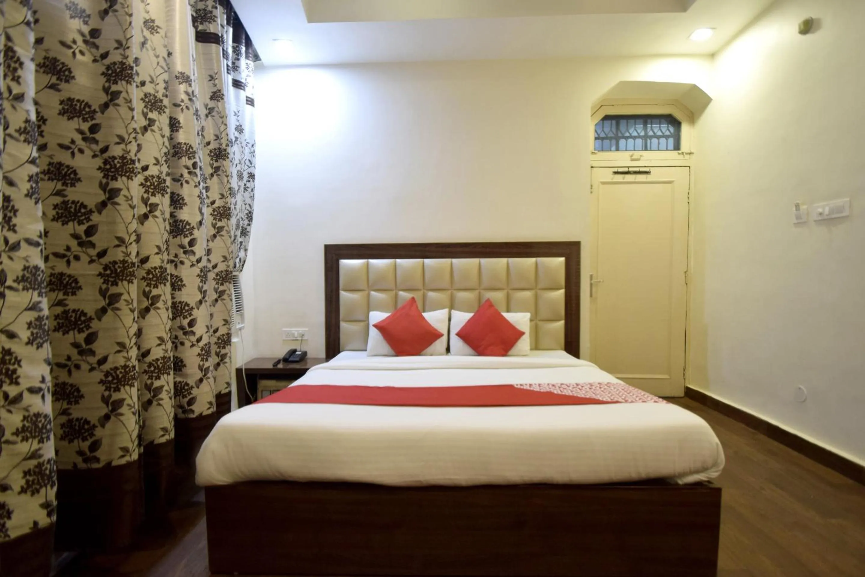 Bedroom, Bed in Super Hotel O Maa Residency