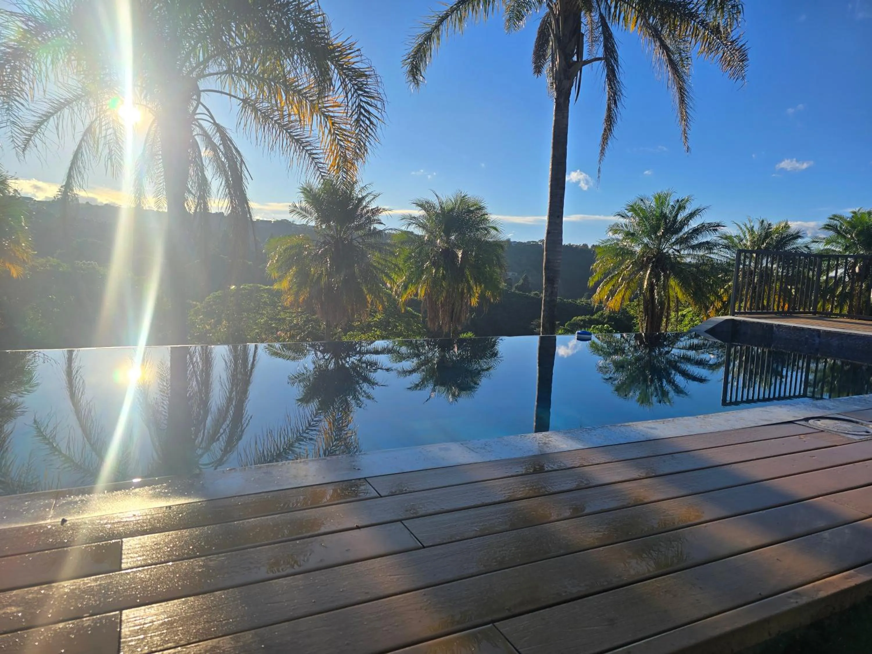 Swimming pool in Hotel Mango Valley