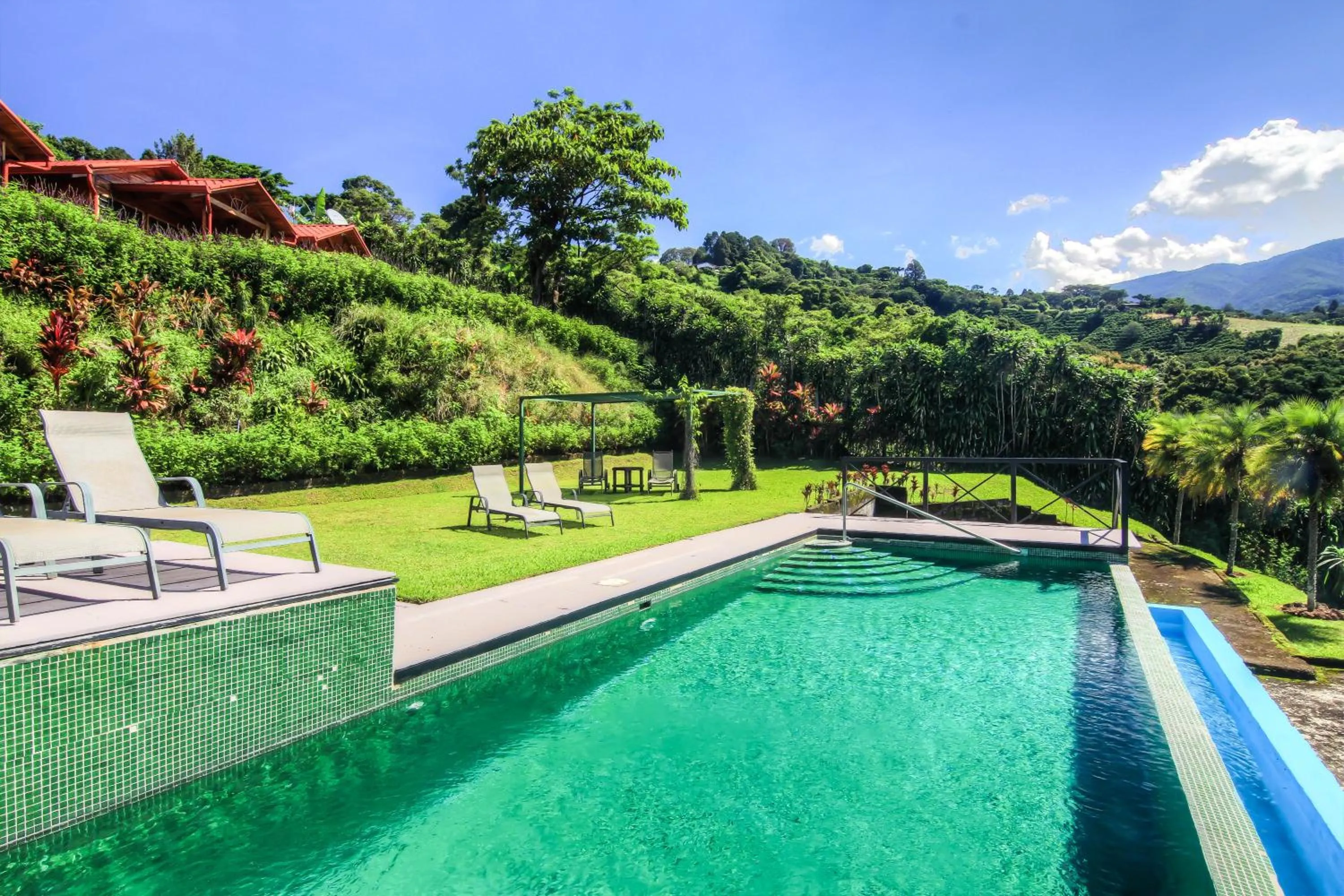 Mountain view in Hotel Mango Valley